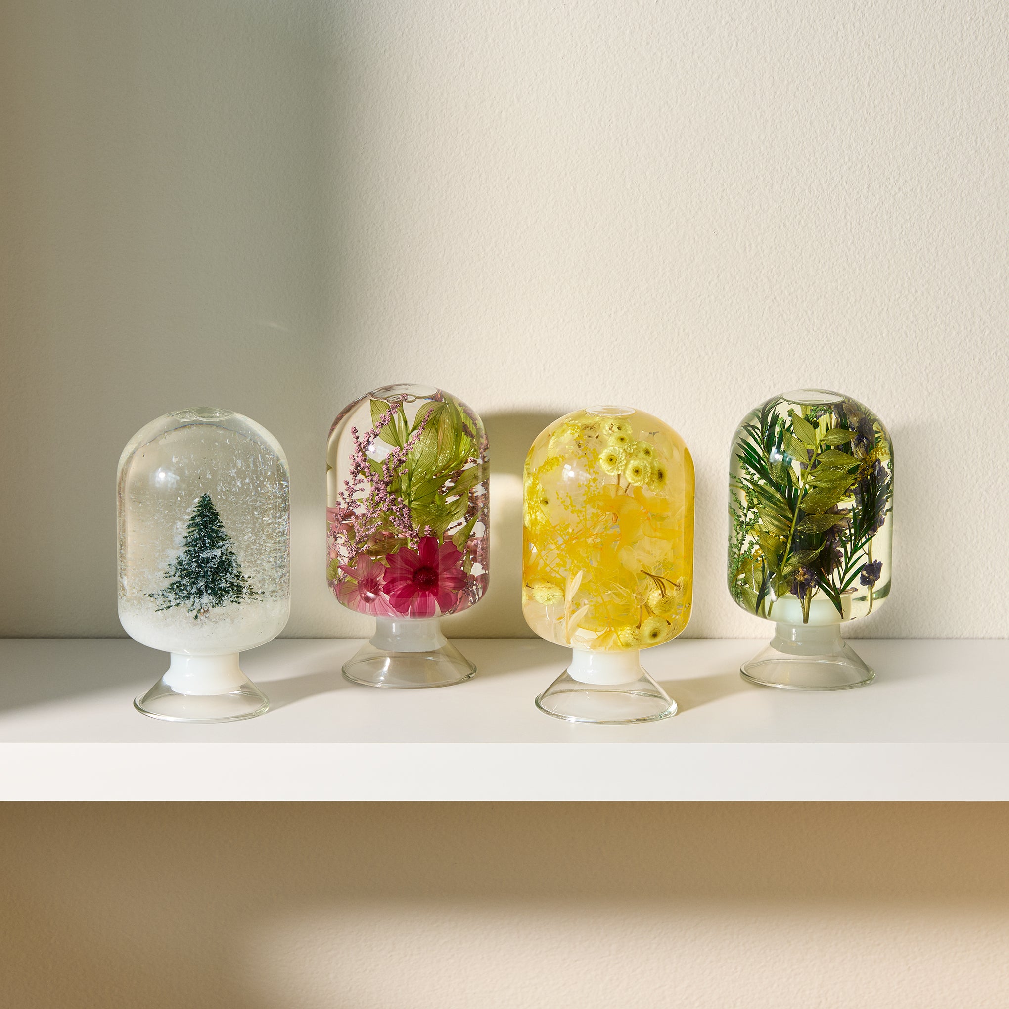 Pieces of Time Flower Objet d'Art - English Garden – MoMA