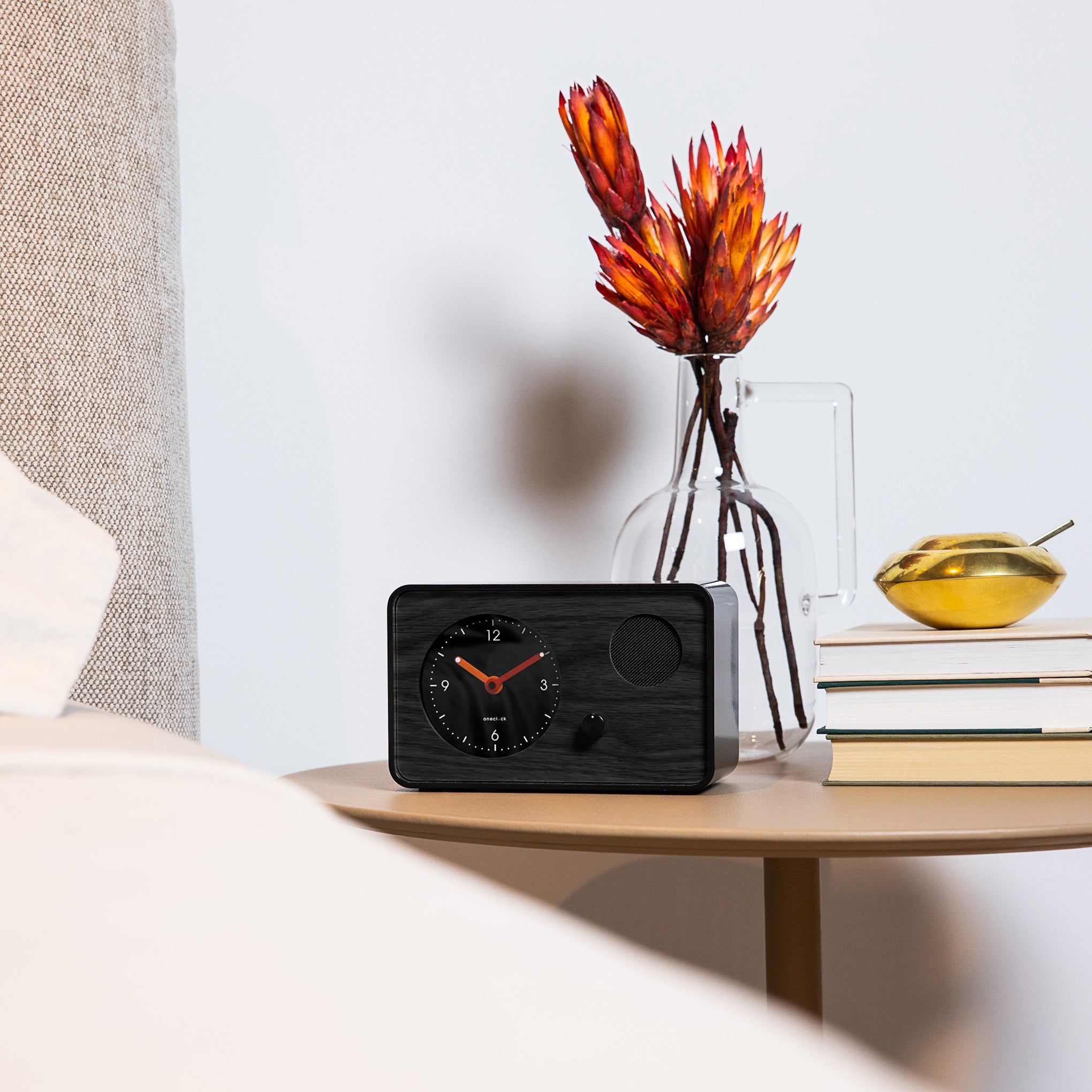 OneClock Alarm Clock - Red – MoMA Design Store
