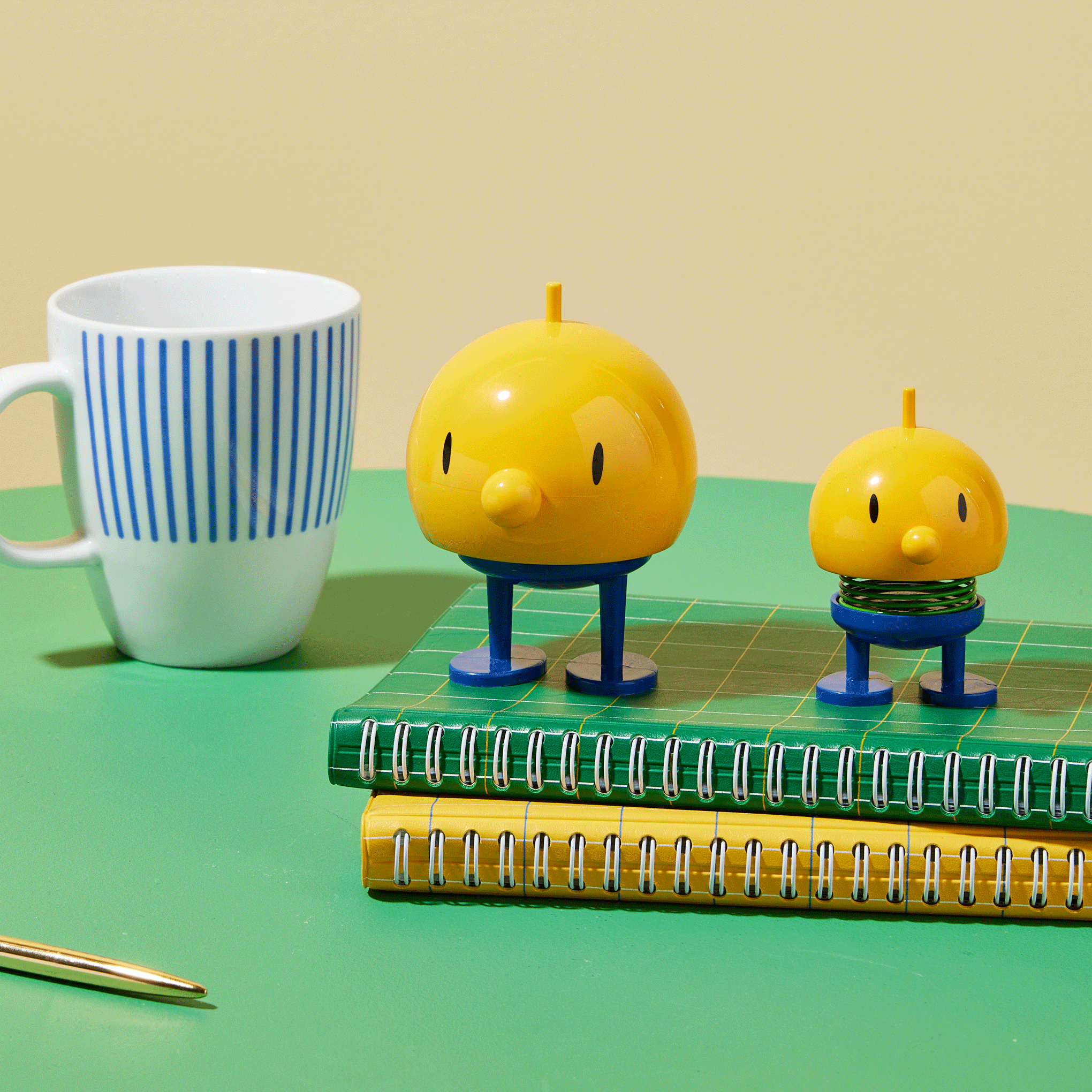 The Hoptimist - MoMA Edition - Yellow/ Blue – MoMA Design Store