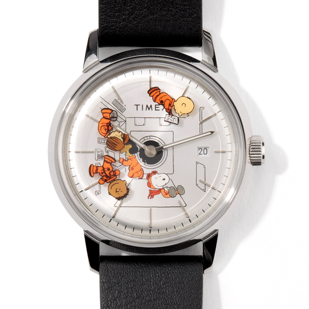 SNOOPYアンティーク机 Snoopy & Peanuts Marlin Space Watch – MoMA Design Store