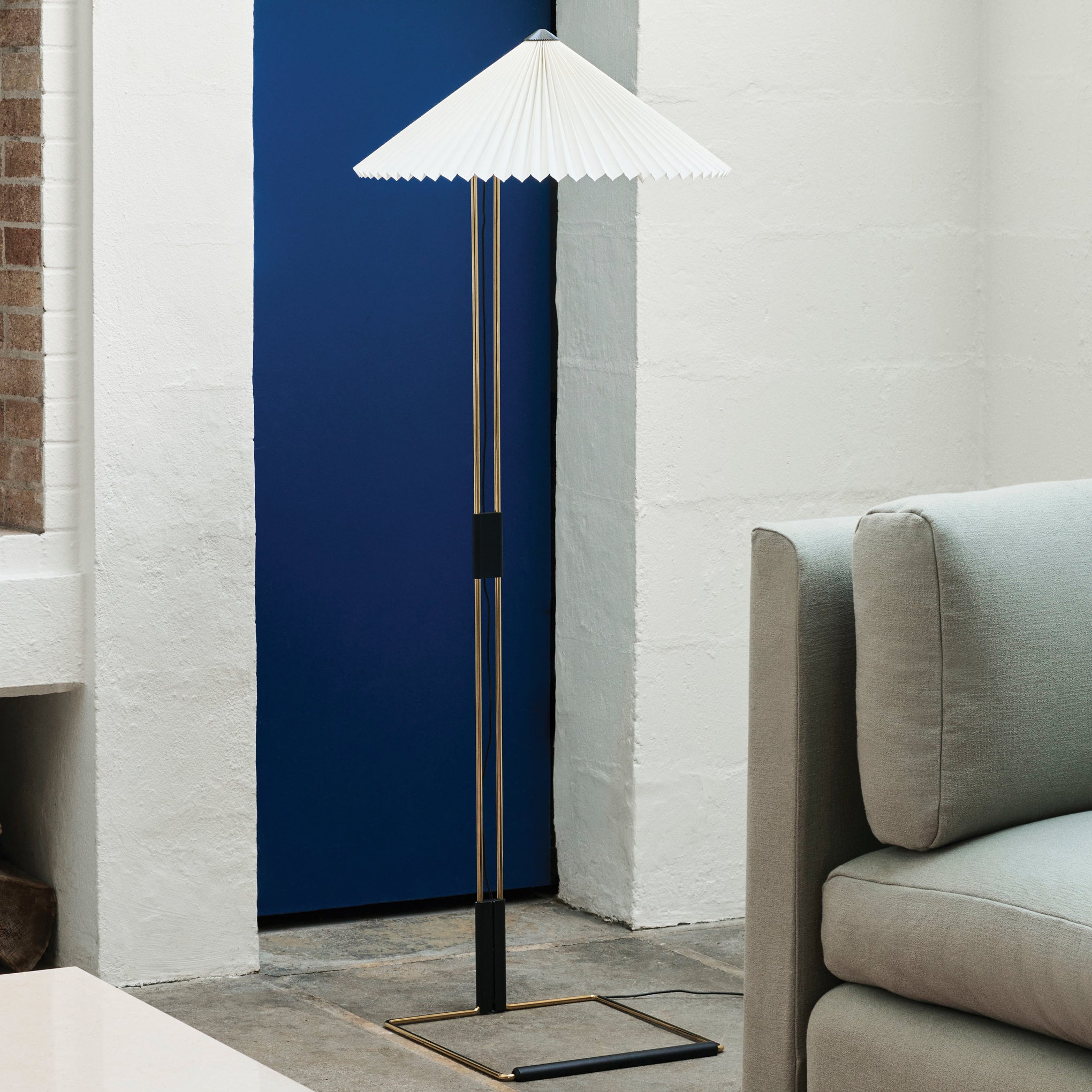 Shops hay matin table lamp