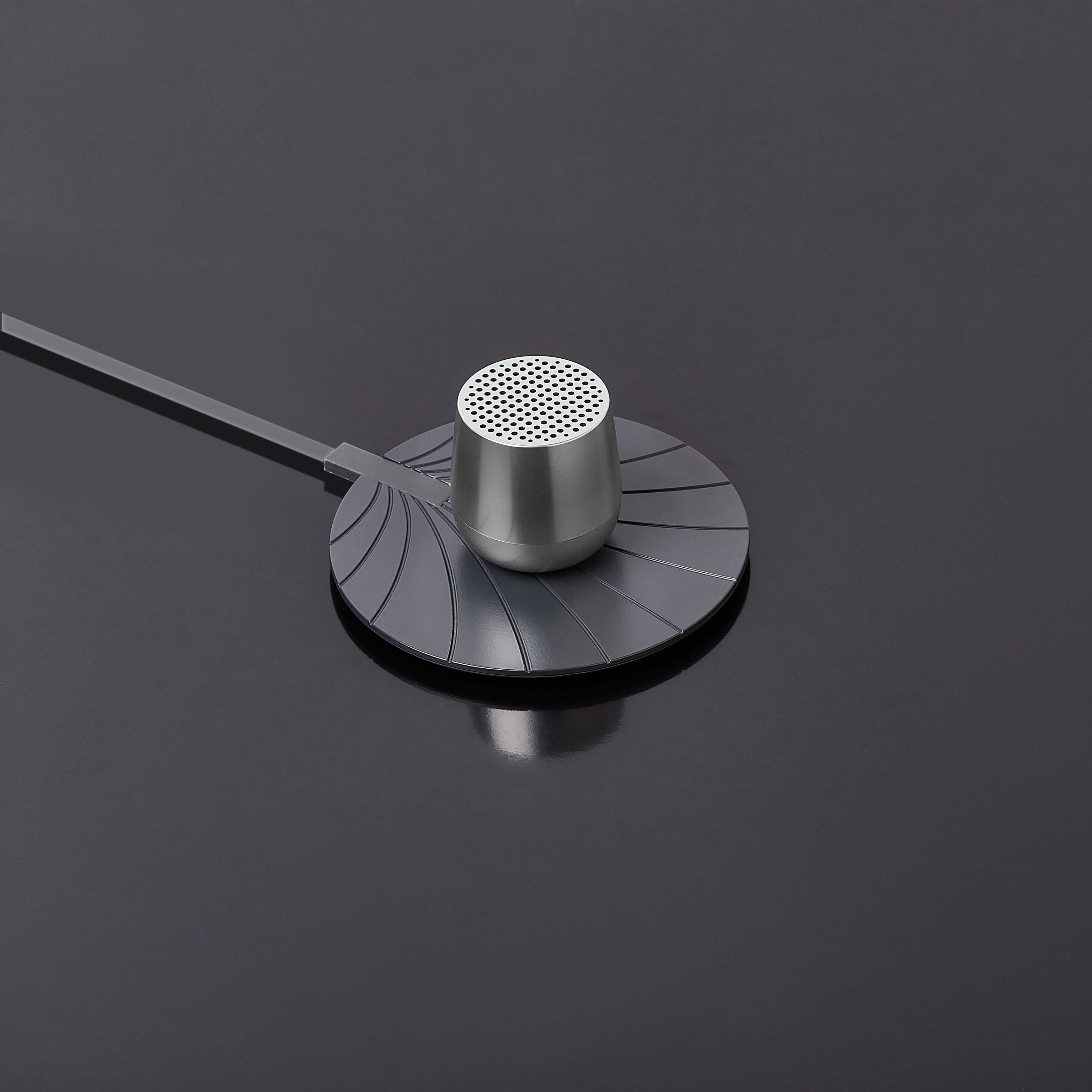 Lexon Mino+ Wireless Charging Speaker - Aluminum – MoMA