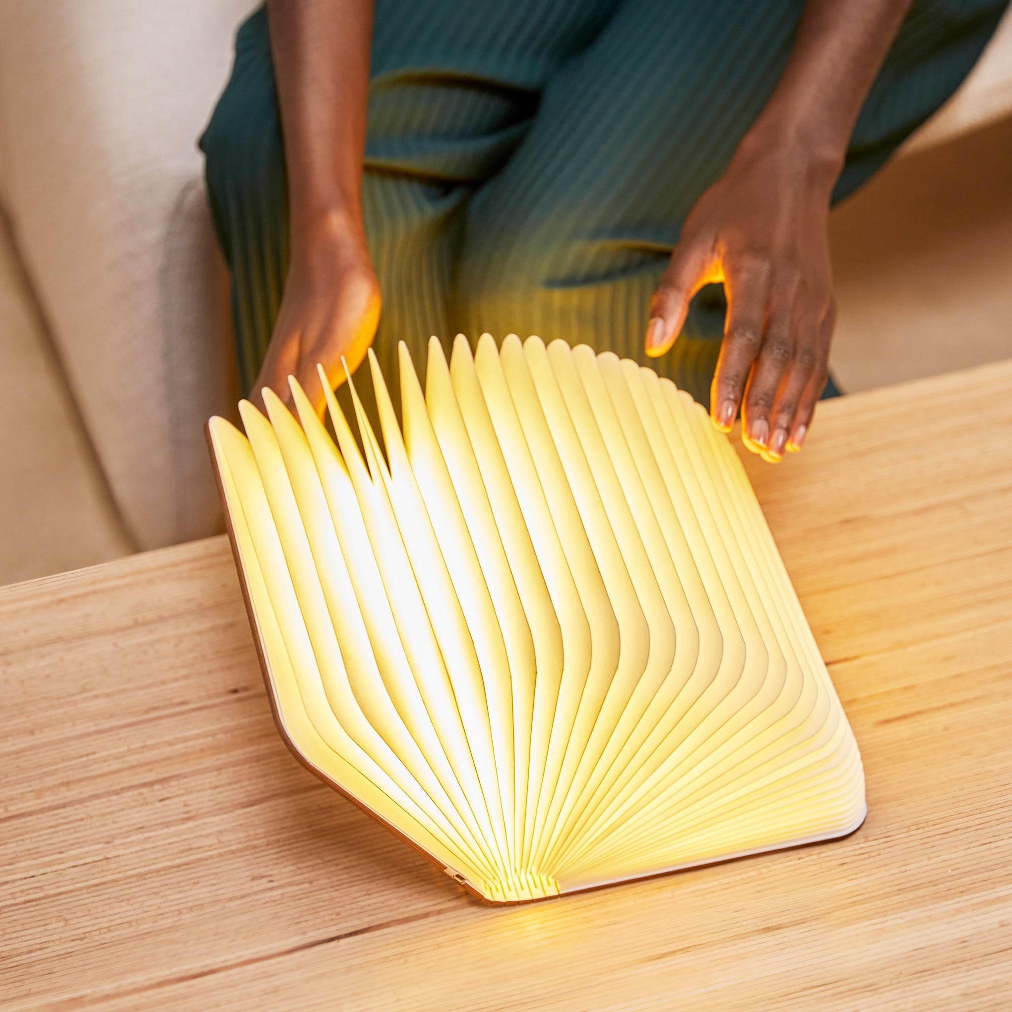 Lumio Book Lamp - Walnut – MoMA Design Store