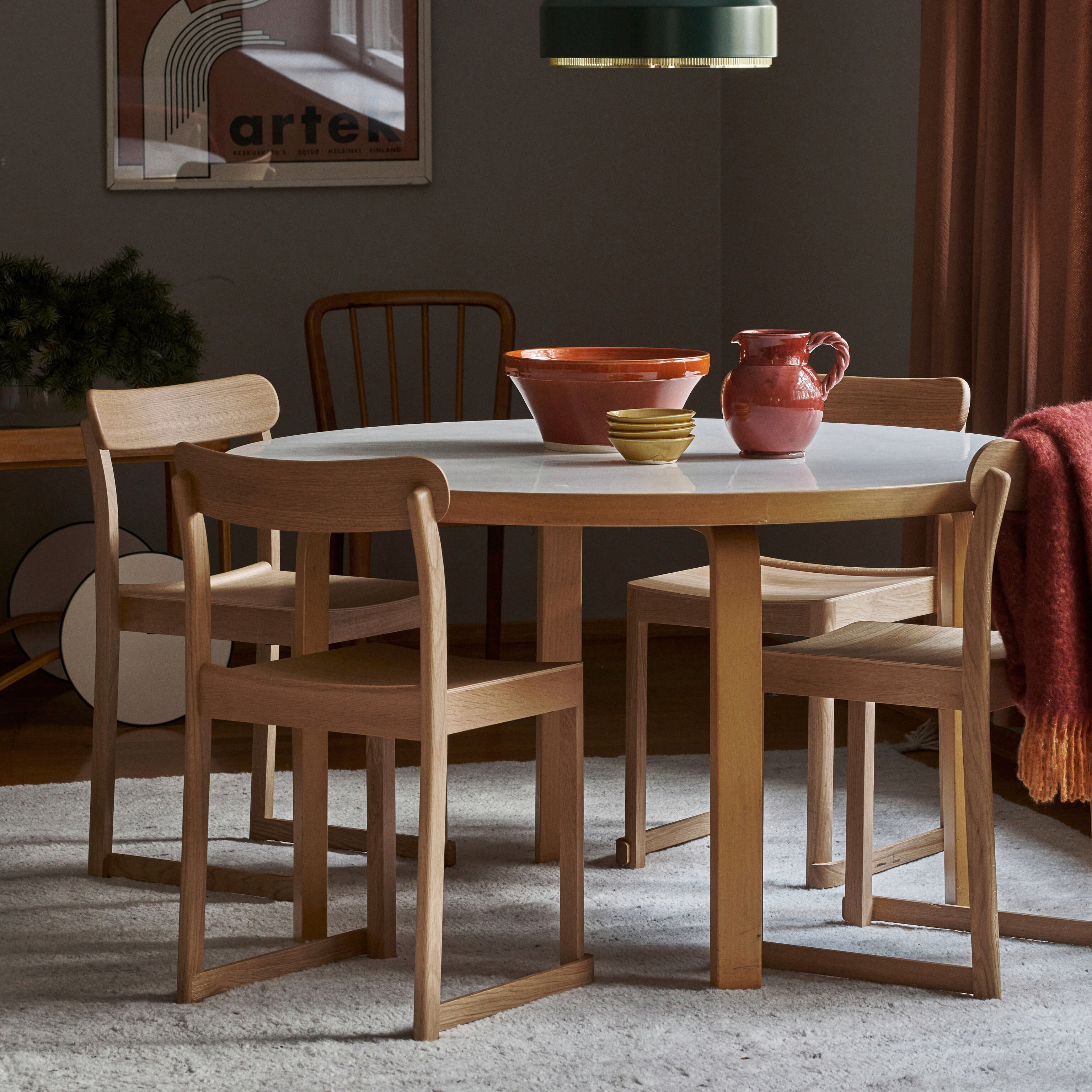 Artek Aalto Round Table 91 - White – MoMA Design Store