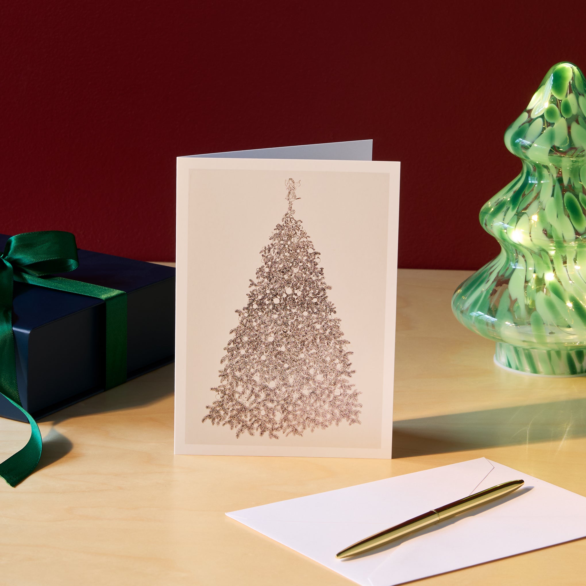 Ruth Asawa Christmas Tree Holiday Cards Set of 12 – MoMA Design