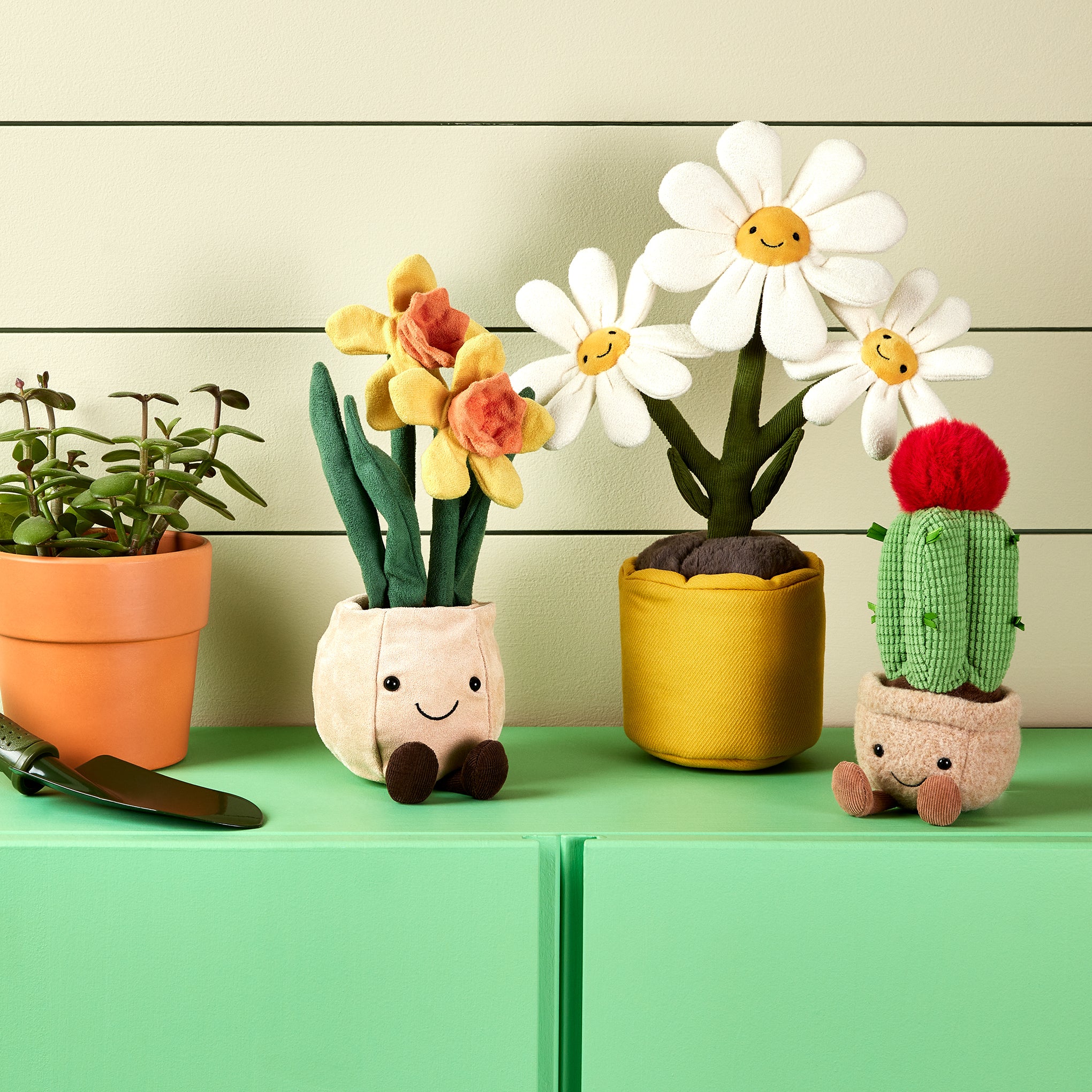 Jellycat Plant Pal Plush Toy - Daisy – MoMA Design Store