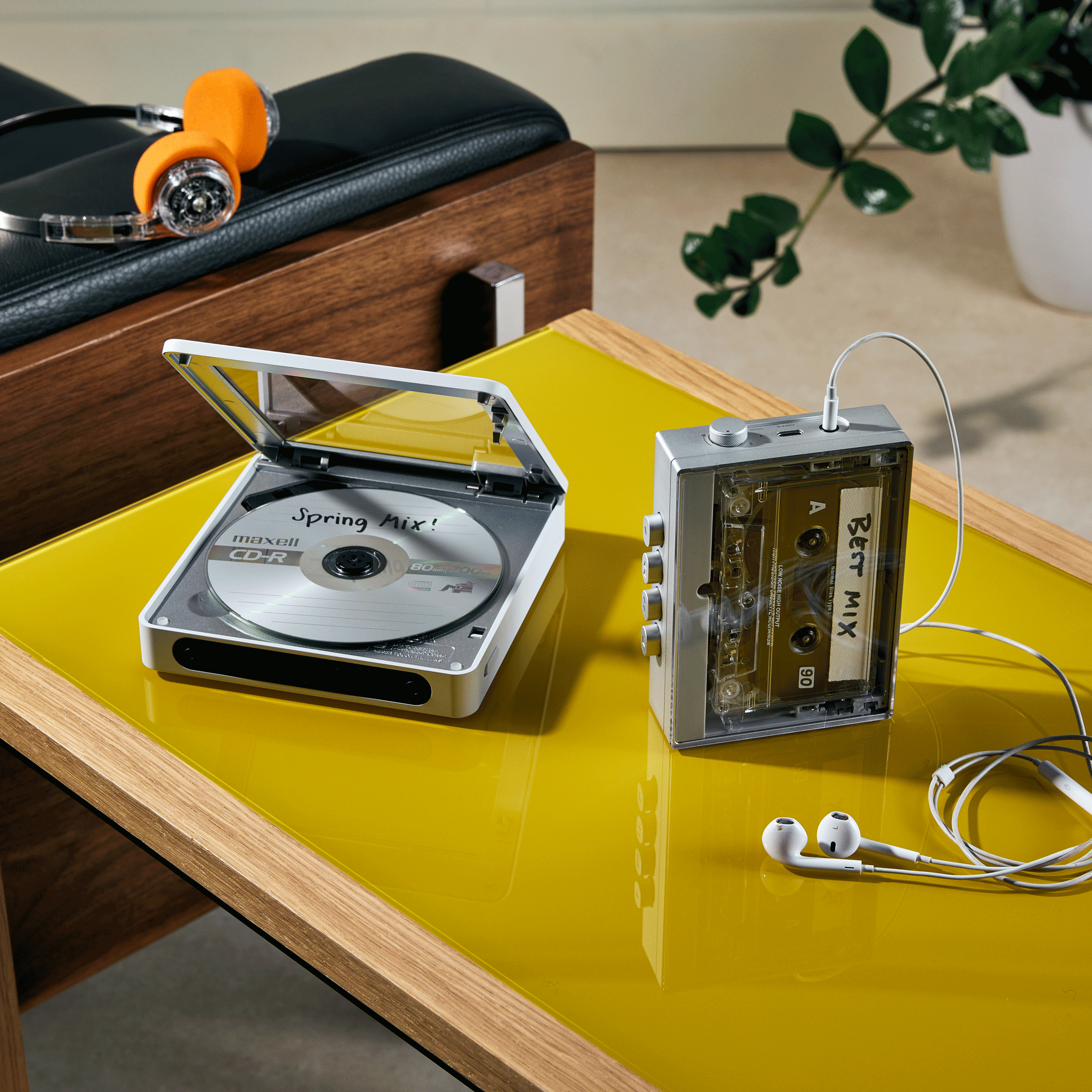 CP13 Portable Cassette Player – MoMA Design Store