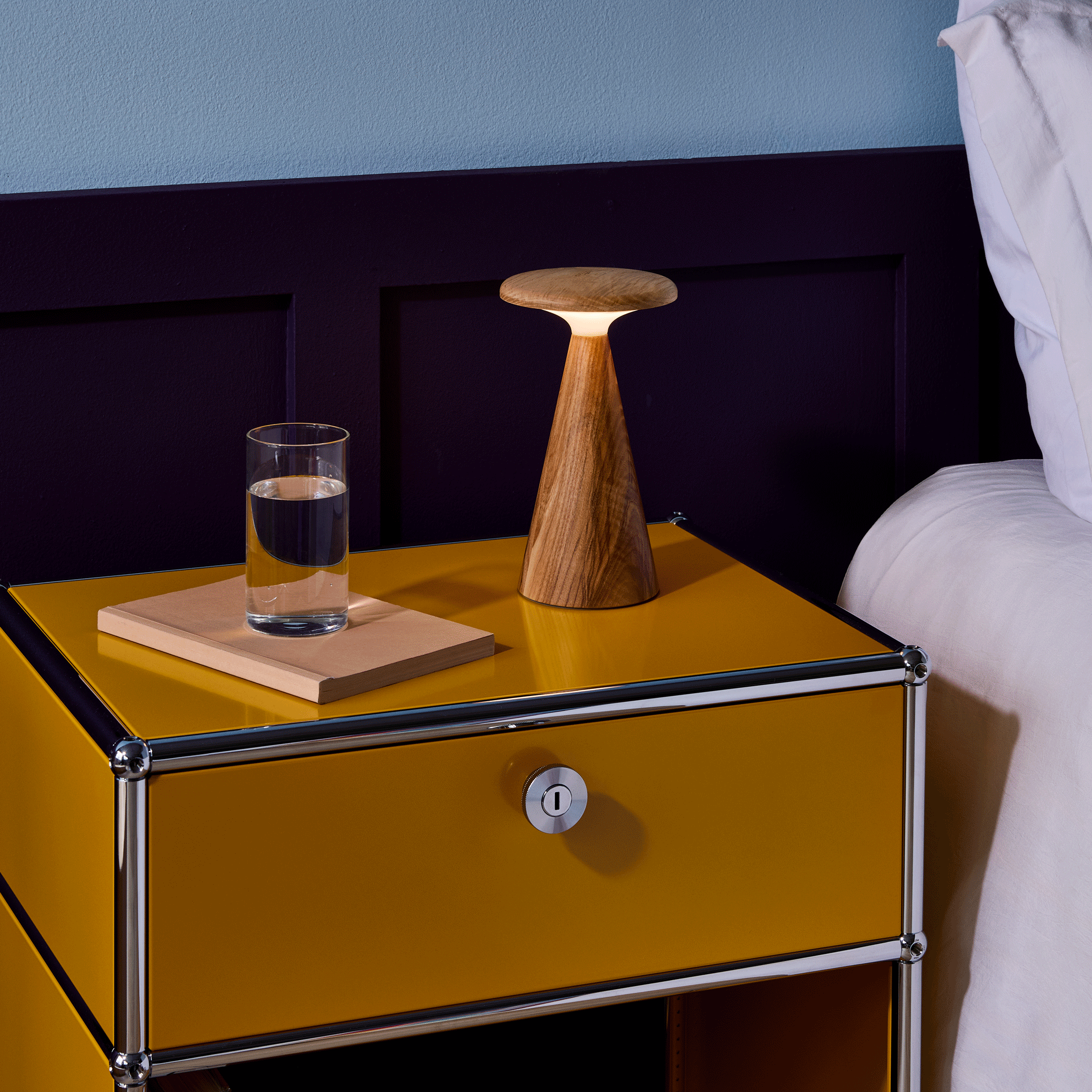 Sylva Portable Lamp - Large – MoMA Design Store
