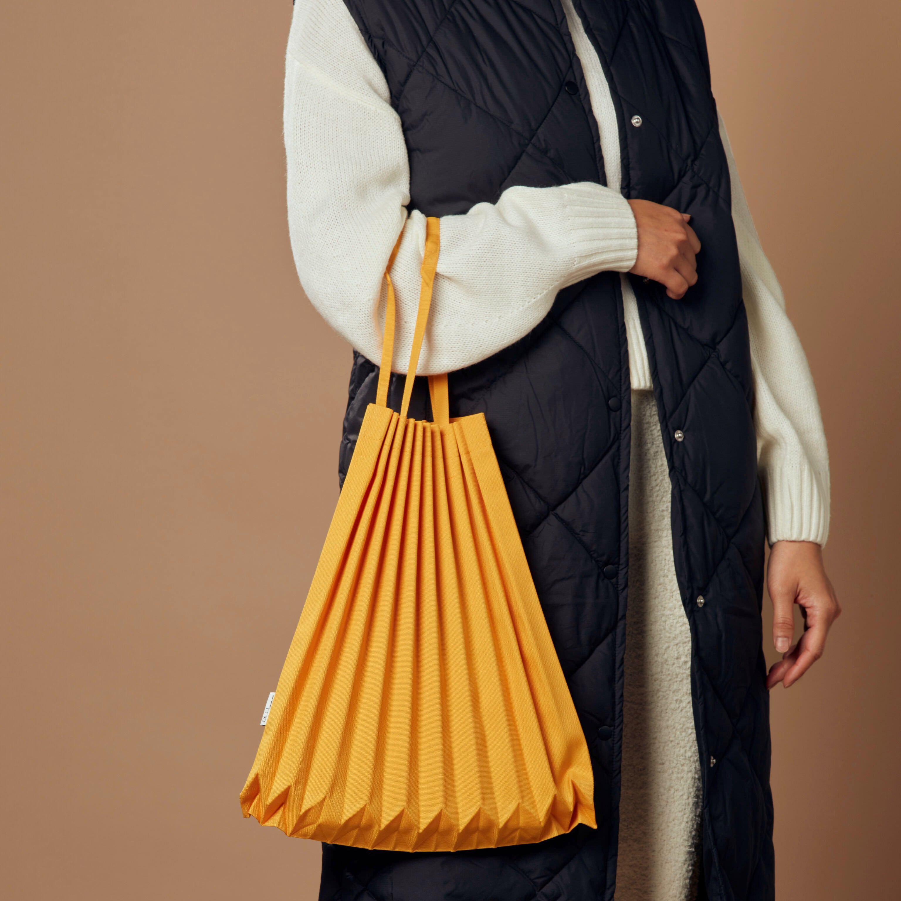 Issey miyake me trunk pleats bag sale