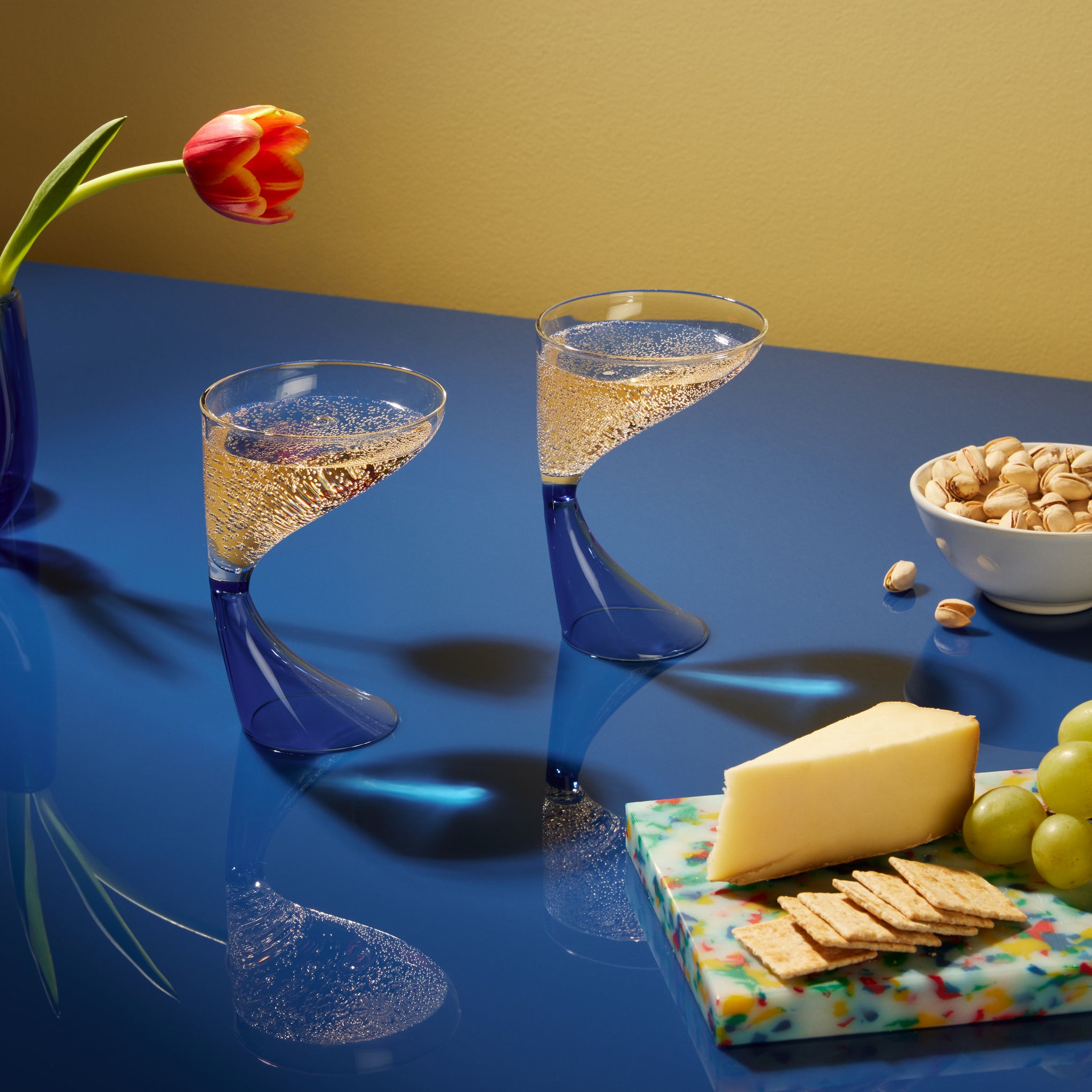 Arch Cocktail Glasses - Set of 2 - Blue – MoMA Design Store