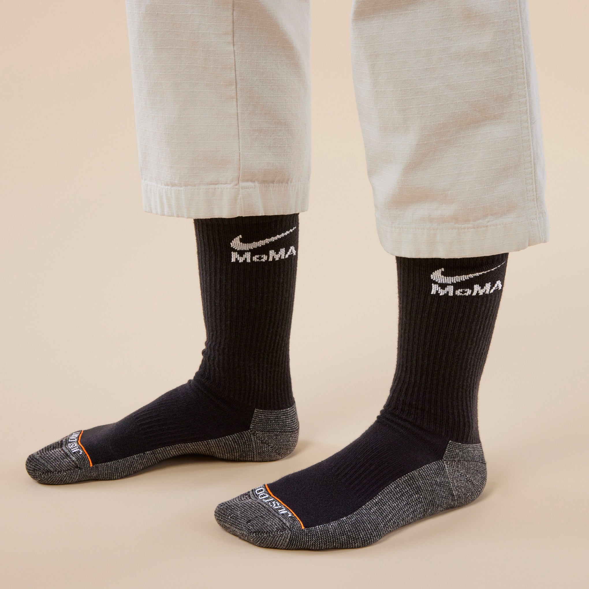 MoMA Nike Everyday Socks - Black â MoMA Design Store