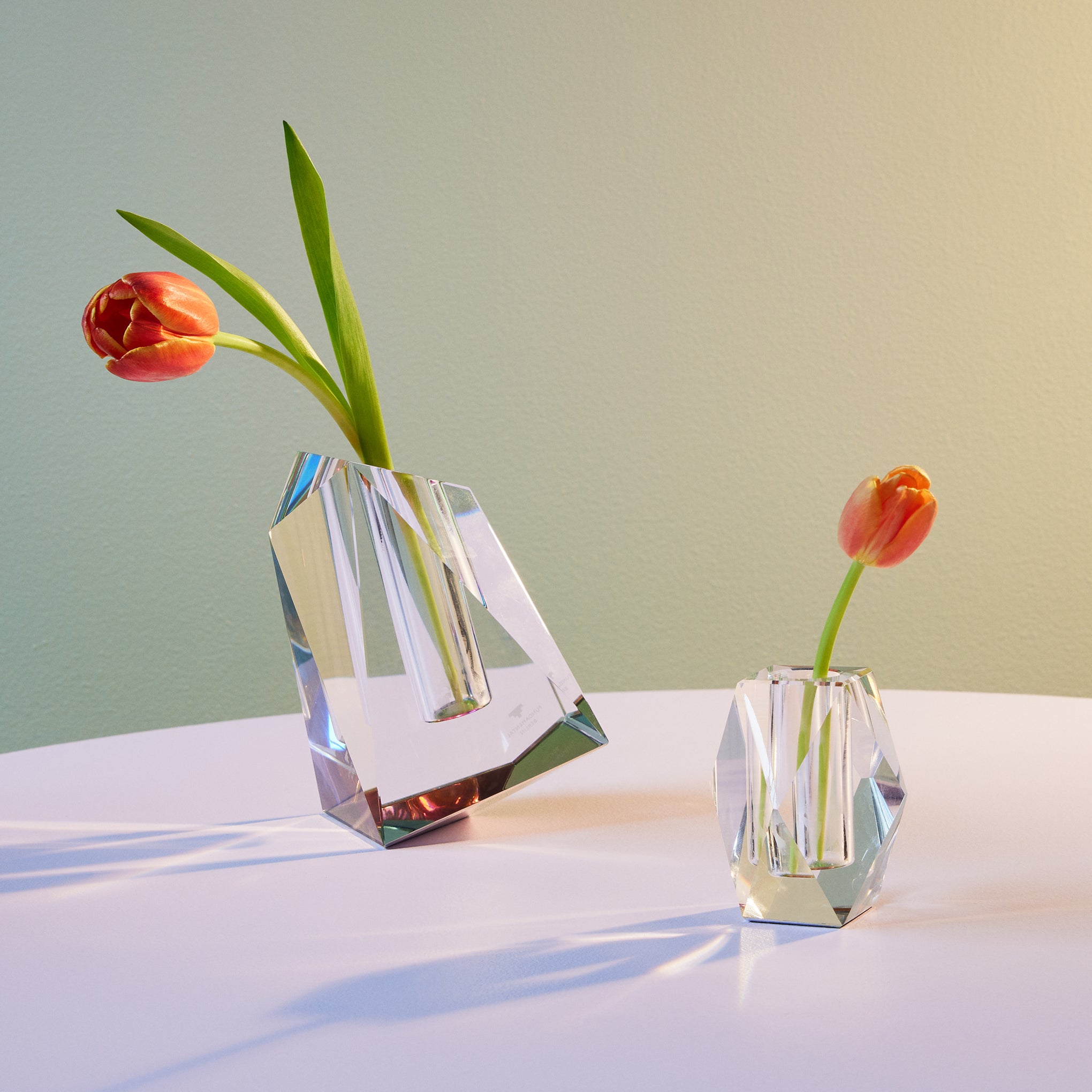 Faceted Crystal Vase - Small – MoMA Design Store
