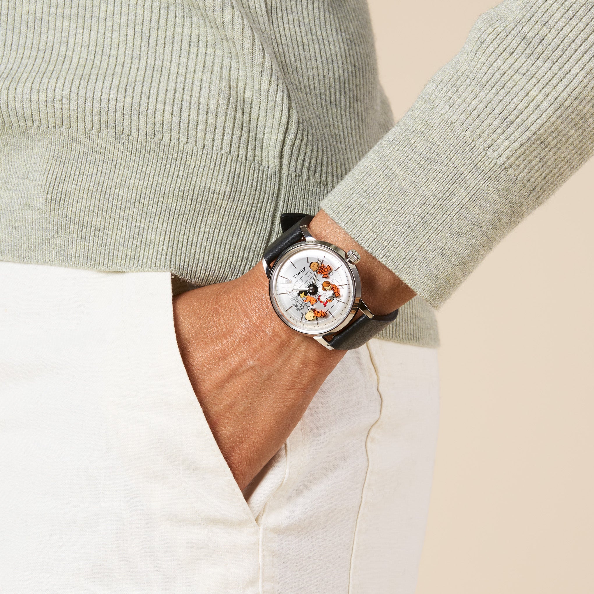 Snoopy Peanuts Marlin Space Watch – MoMA Design Store