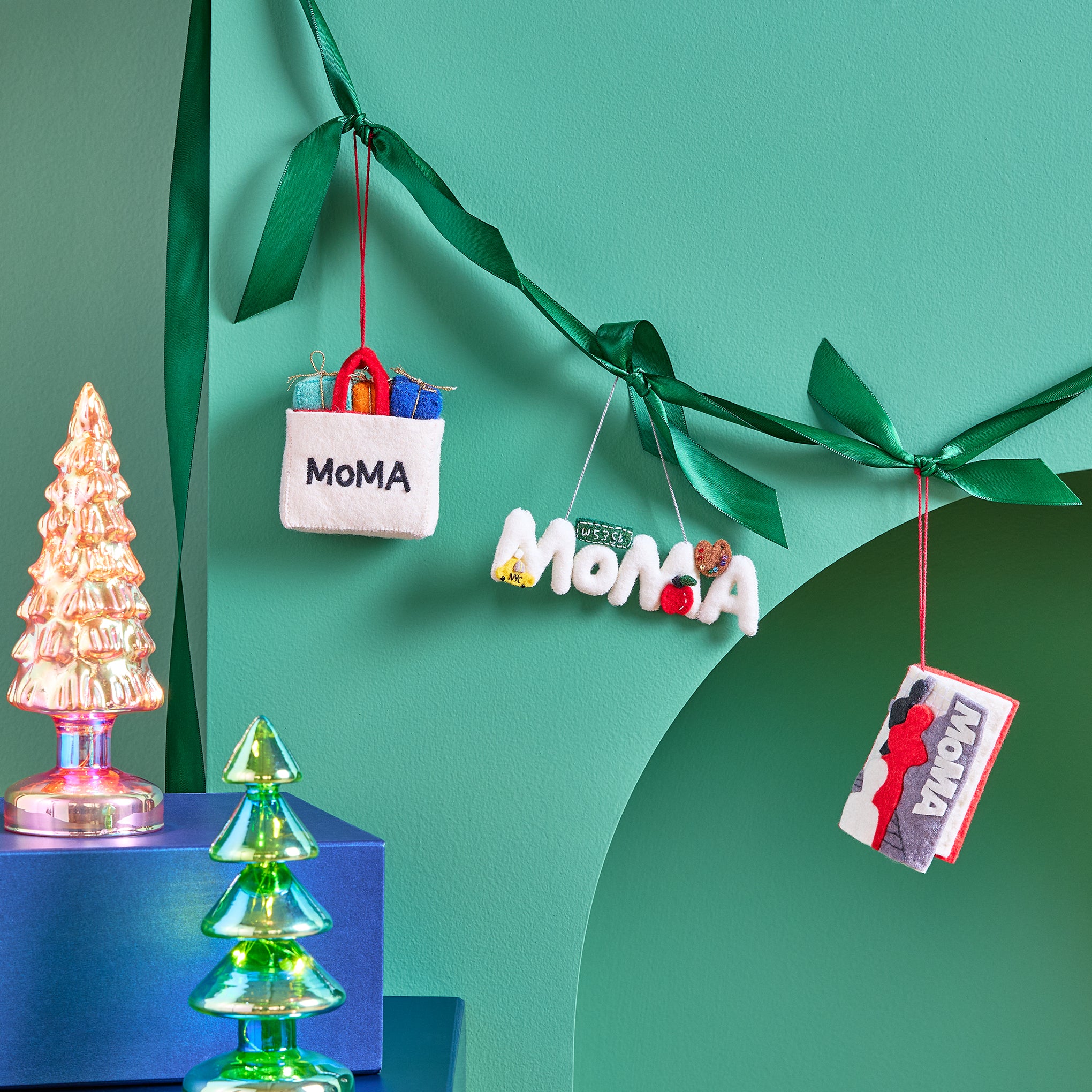 MoMA Logo Felt Holiday Ornament – MoMA Design Store