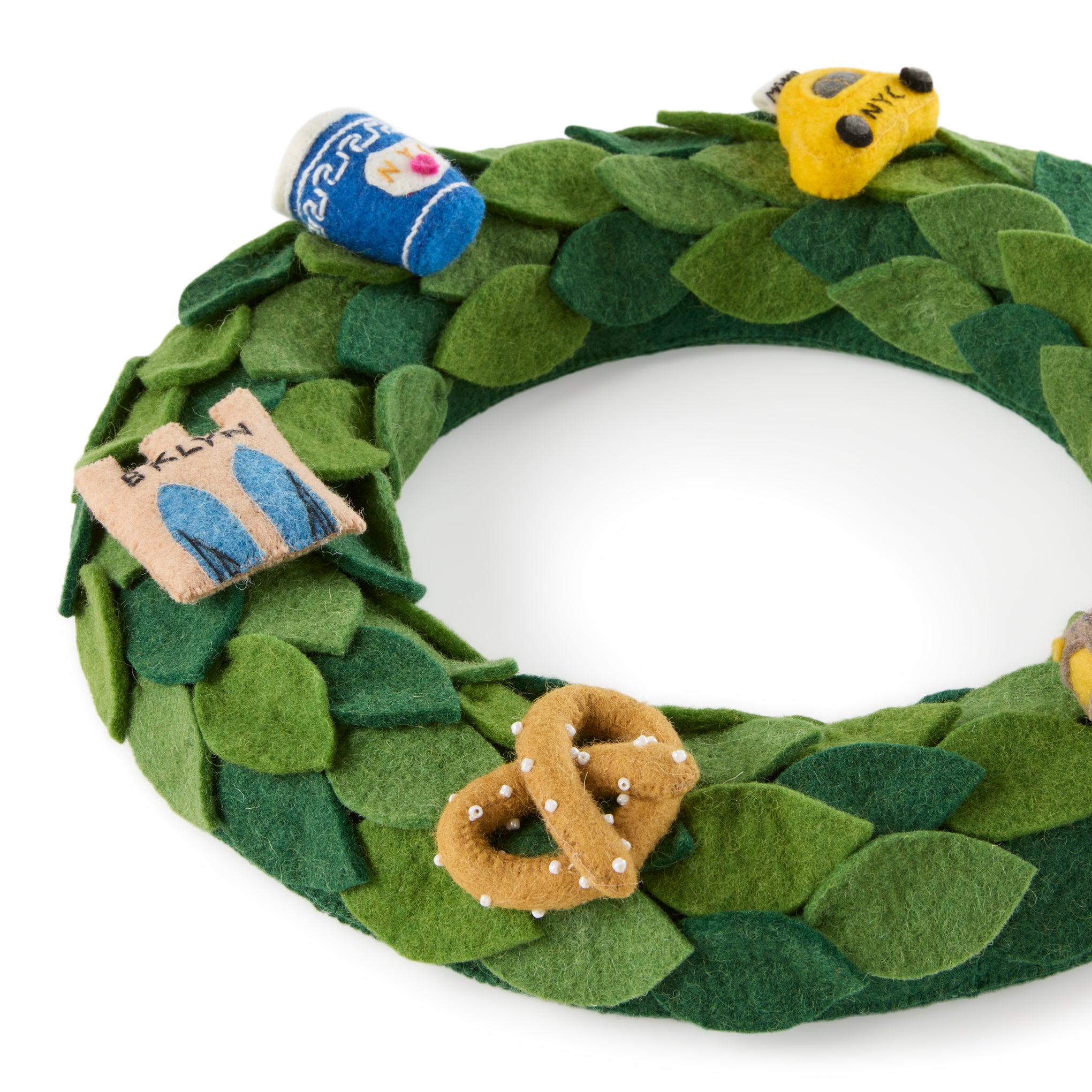 MoMA NYC Felt Holiday Wreath – MoMA Design Store