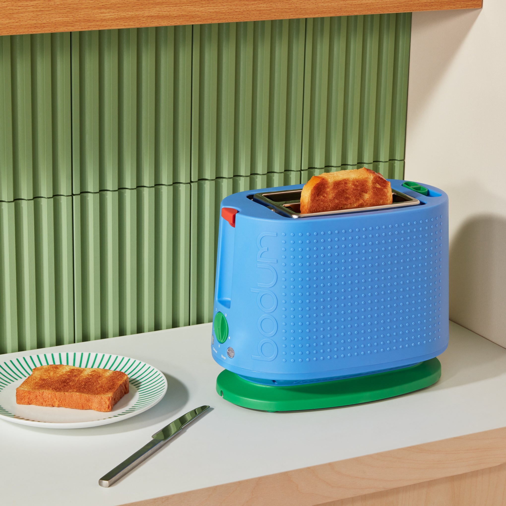 Bodum Bistro 2-Slice Toaster – MoMA Design Store