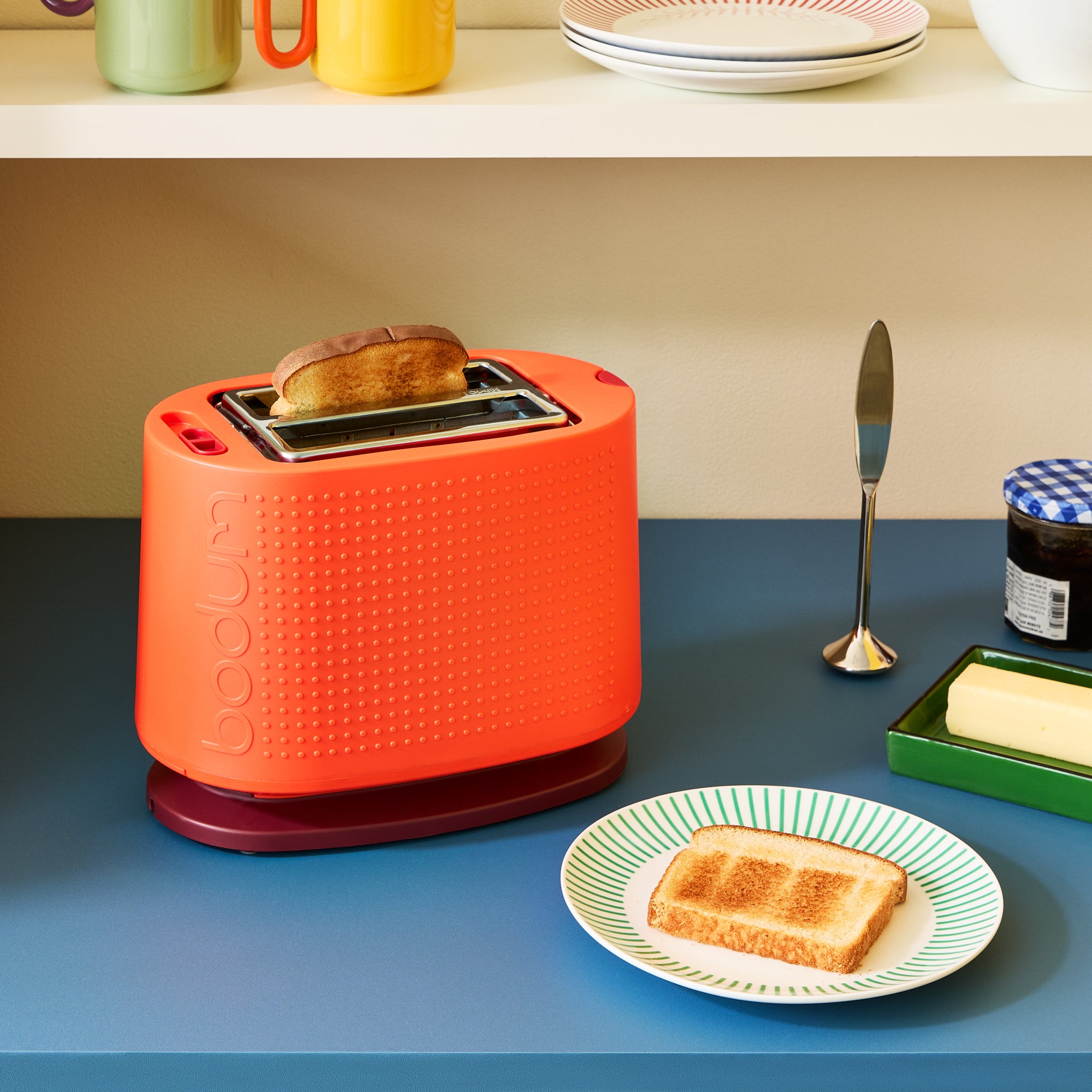 Bodum Bistro 2-Slice Toaster - Red – MoMA Design Store
