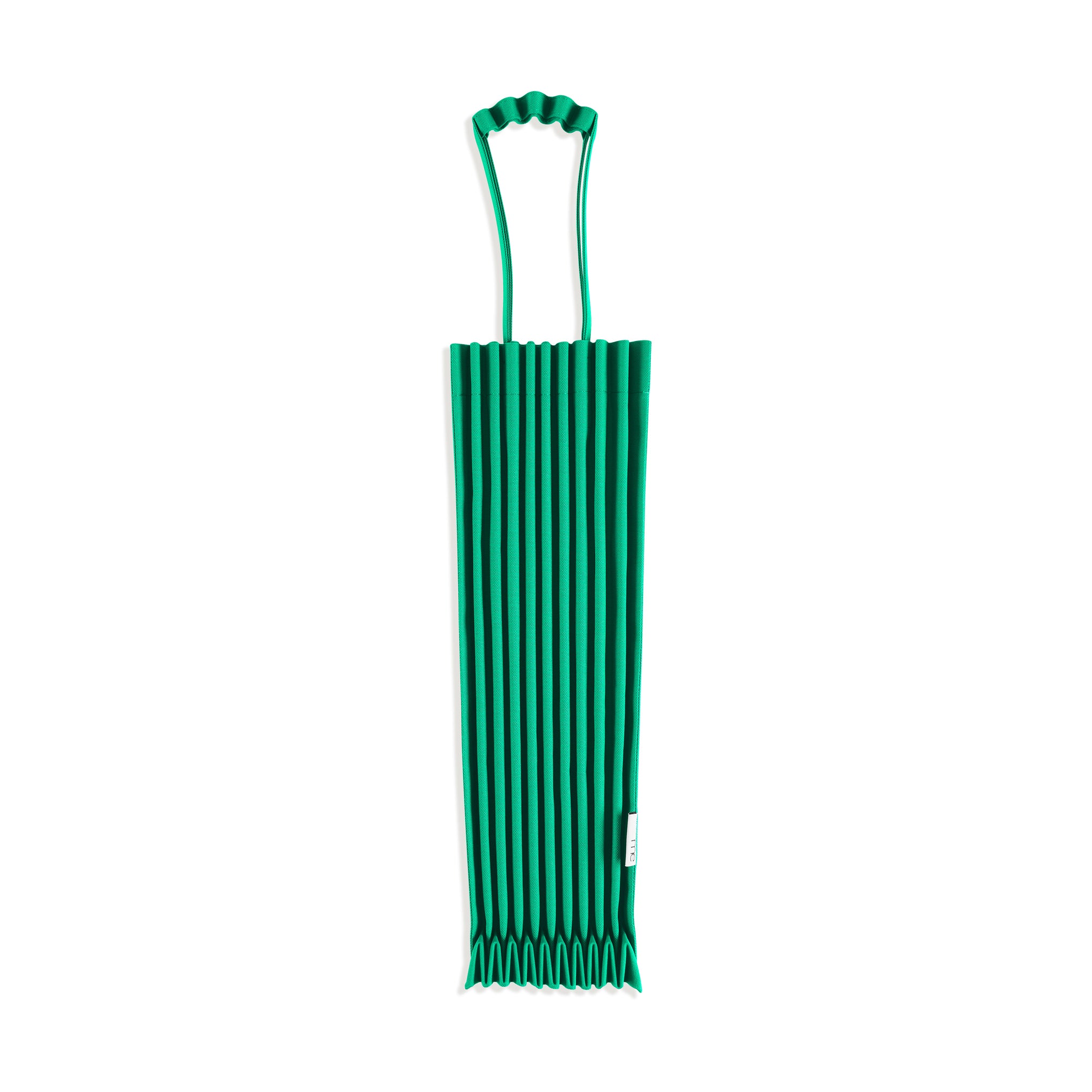 バッグ ISSEY MIYAKE me me ISSEY MIYAKE Recycled Polyester Trunk Pleats Bag - Emerald