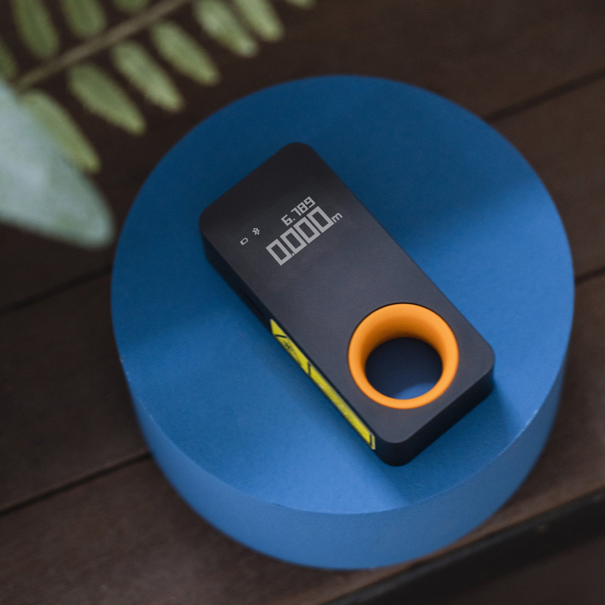 Smart Laser Measure Tool – MoMA Design Store