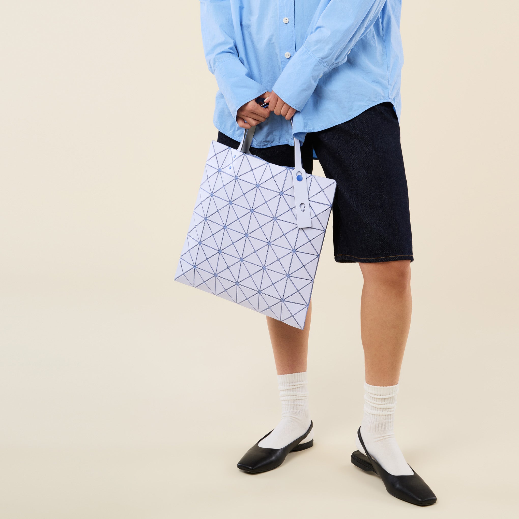BAO BAO ISSEY MIYAKE Lucent Tote Bag - Blue/ Light Blue – MoMA