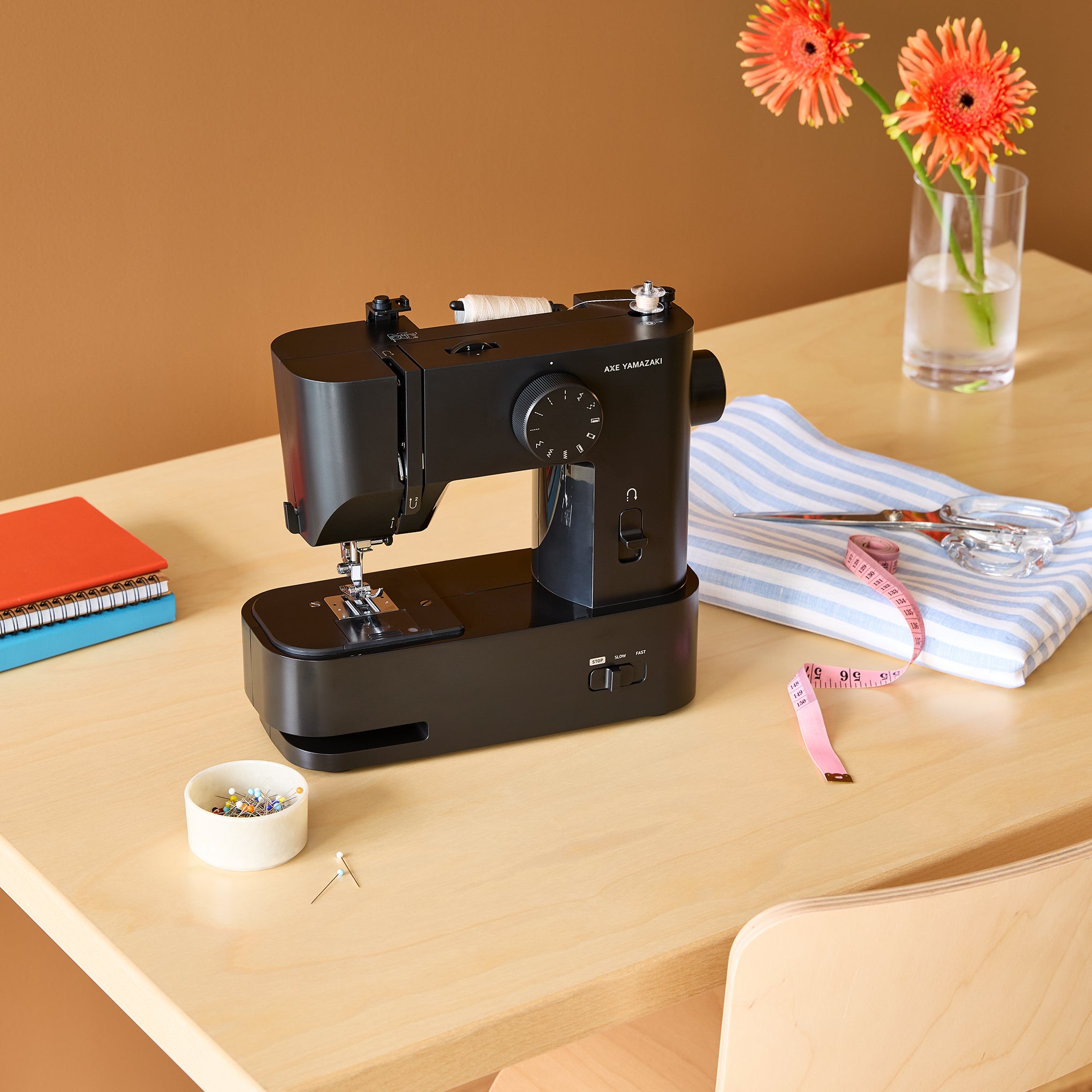 Axe Yamazaki Sewing Machine – MoMA Design Store