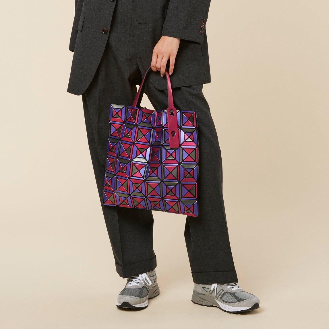 BAO BAO ISSEY MIYAKE Ensemble Tote Bag - Pink Mix – MoMA Design Store