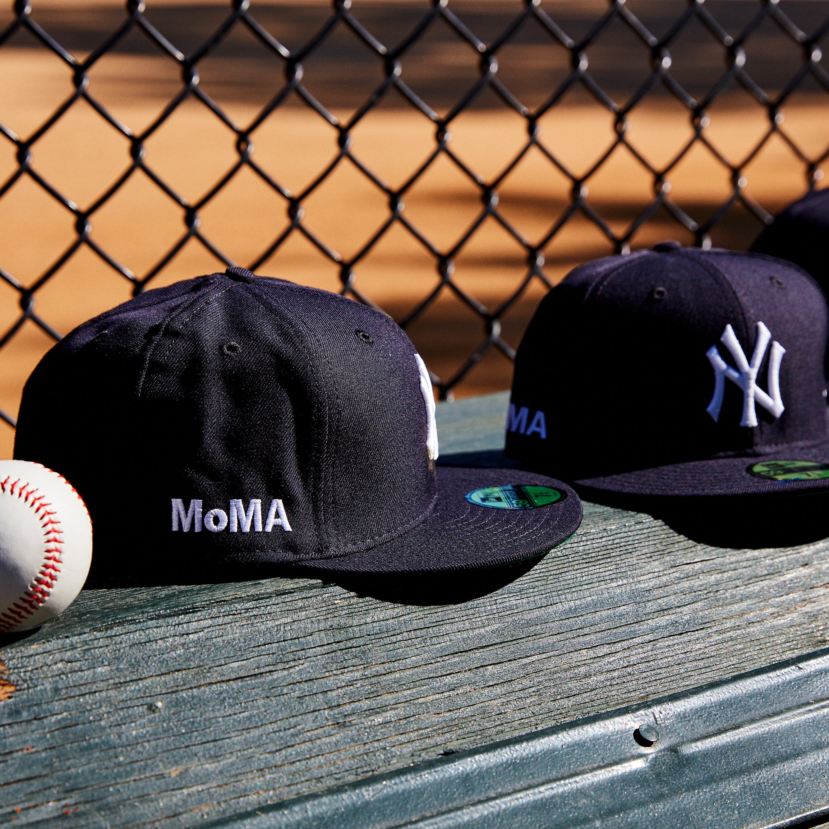 MoMA NY Yankees Adjustable Baseball Cap - Black – MoMA Design Store