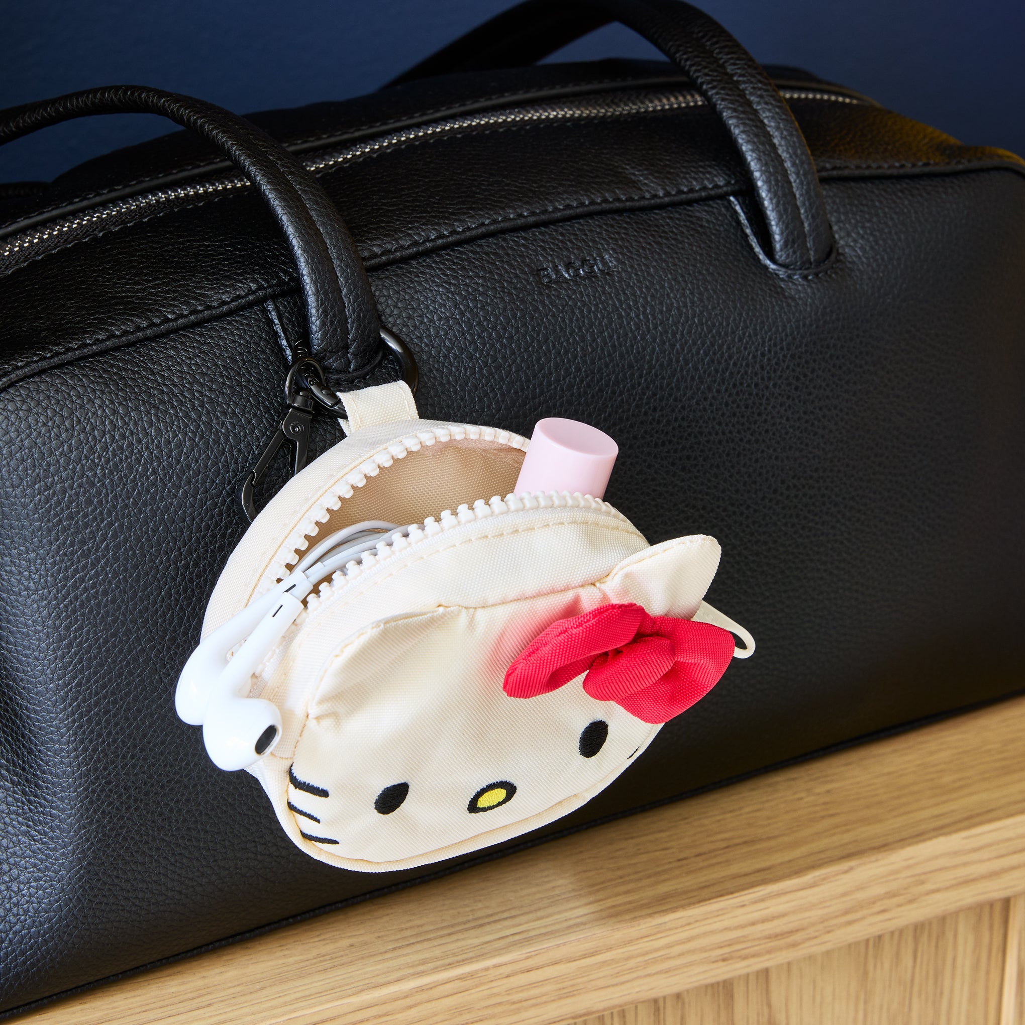 Hello Kitty Baggu Recycled Nylon Bag Charm – MoMA Design Store