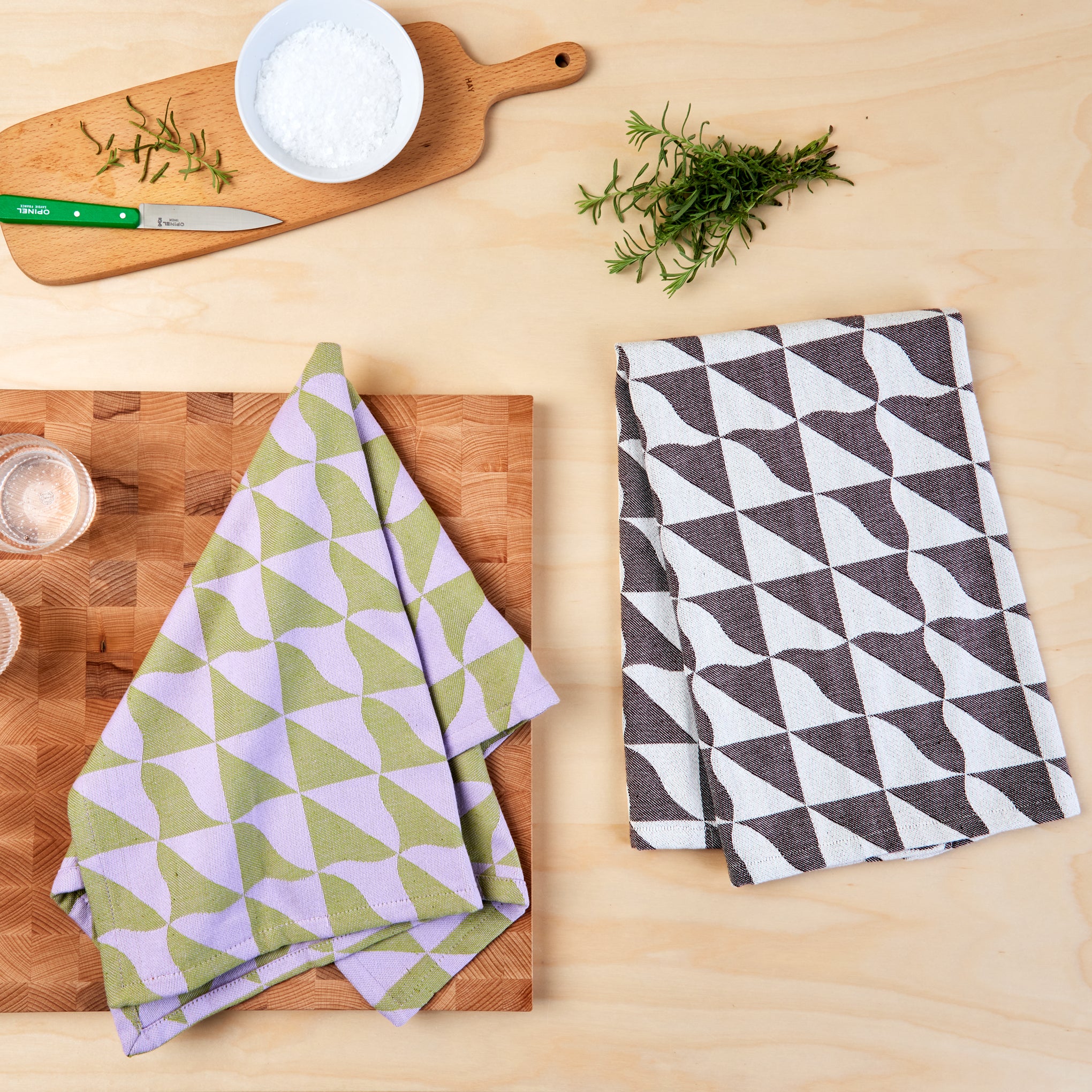 Dusen Dusen Kitchen Towels - Set of 2 - Purple/ Brown – MoMA Design Store
