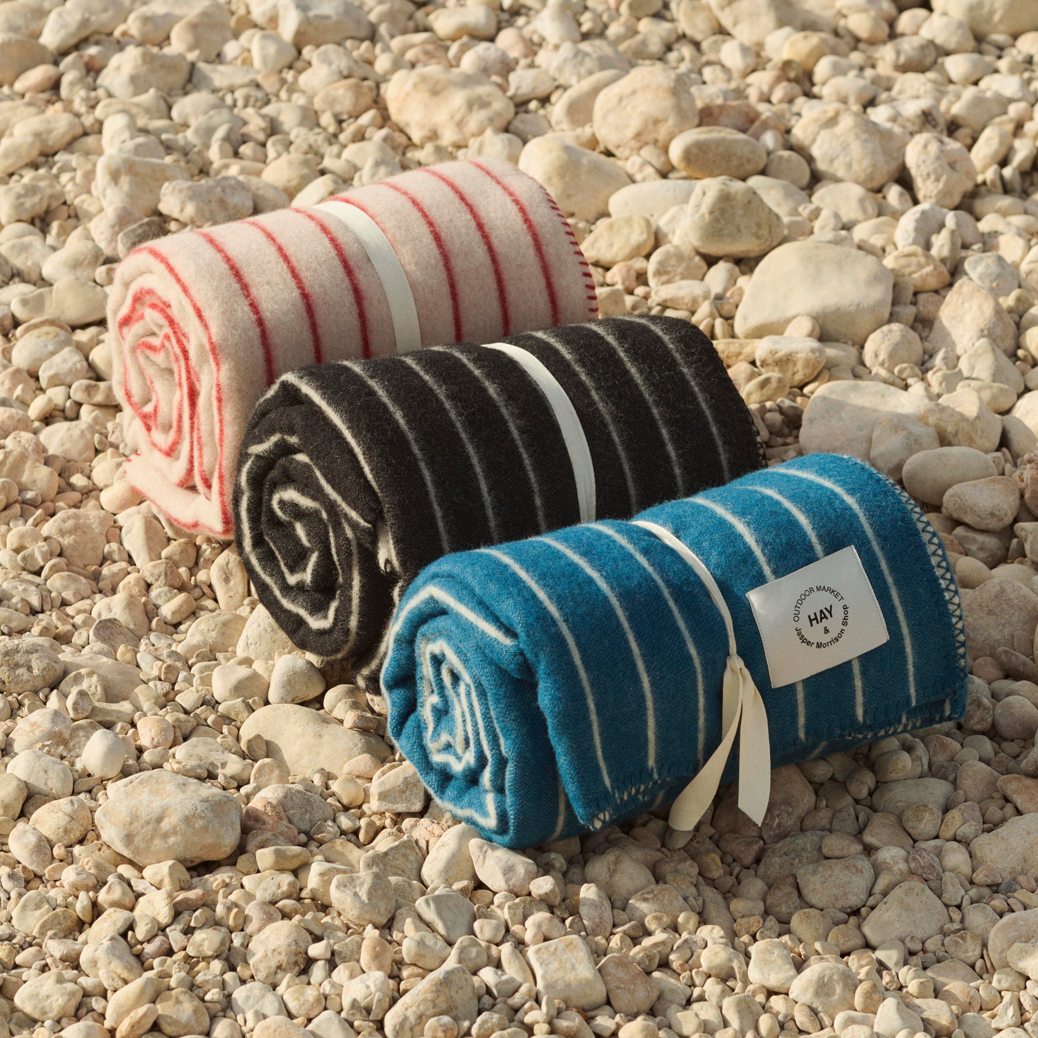 HAY Outdoor Market by Jasper Morrison Shop Reversible Wool Throw