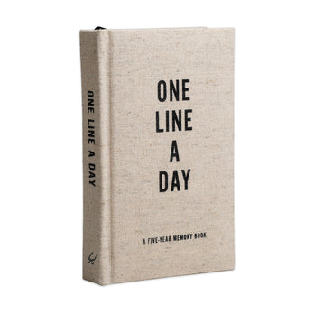 One Line a Day: A Five-Year Memory Book - Clothbound – MoMA Design Store