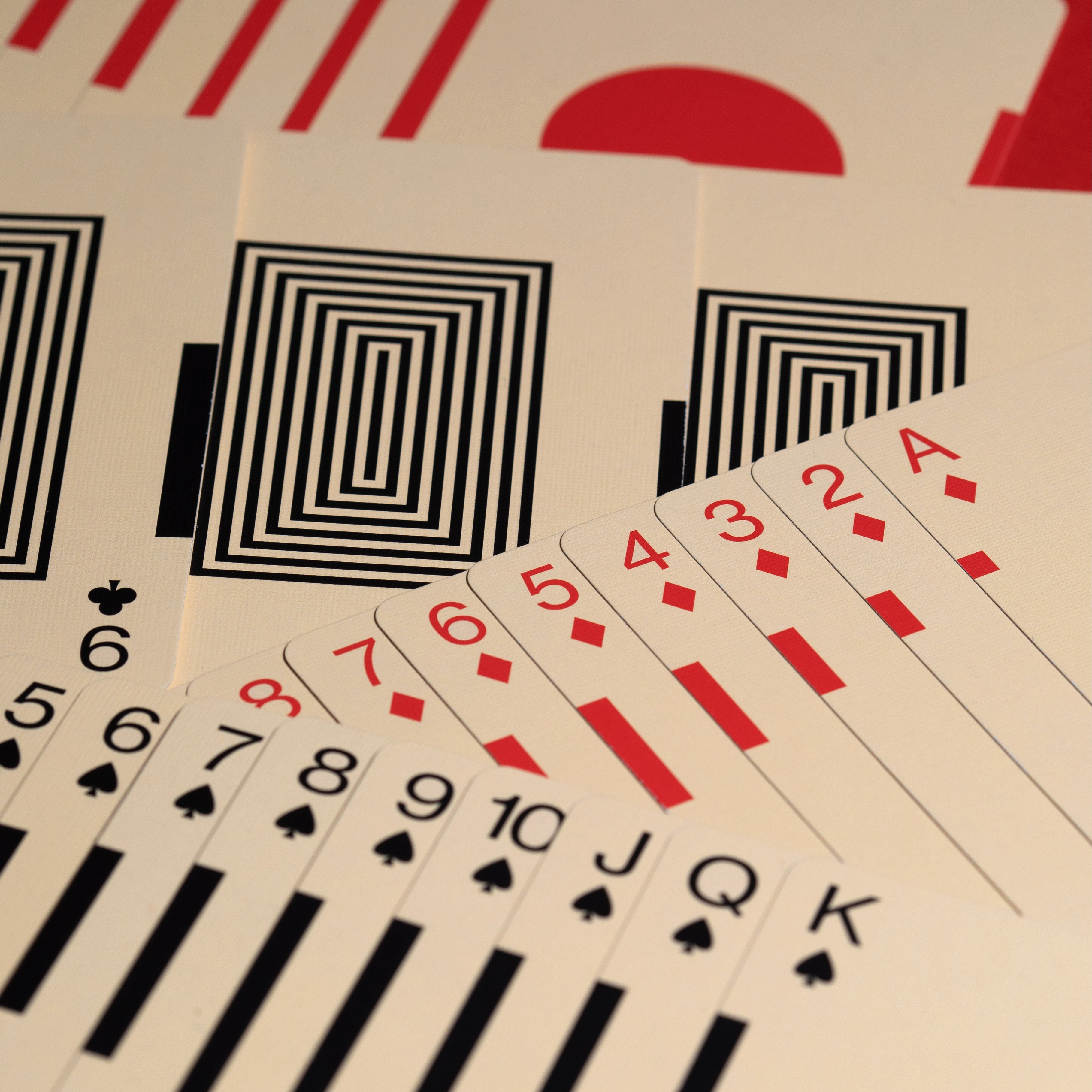 Eames Starburst Playing Cards – MoMA Design Store