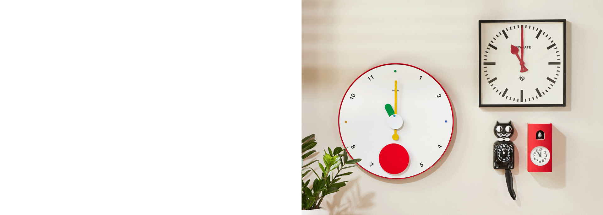 Braun BC21 Digital Alarm Clock with Wireless Charging Pad – MoMA Design  Store