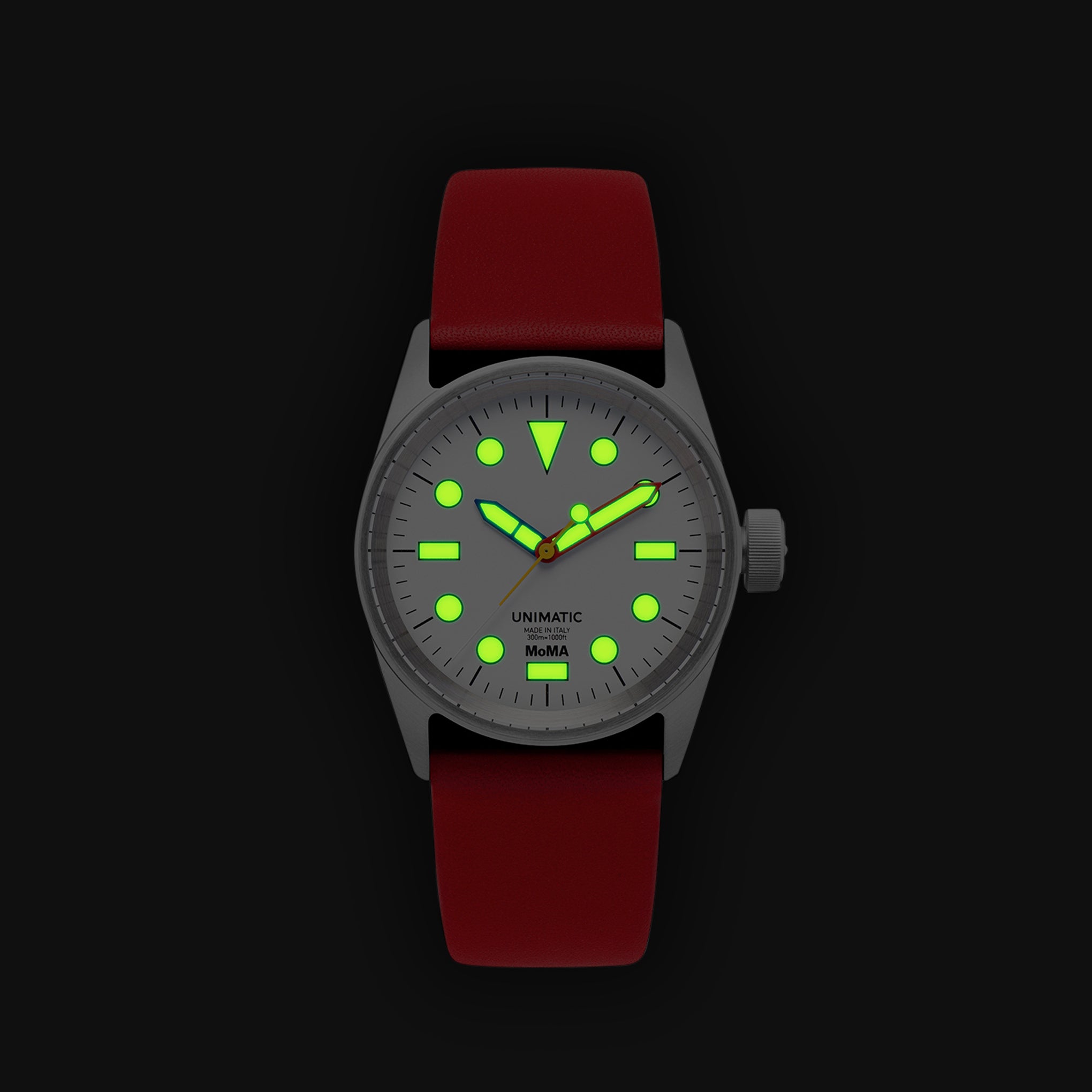 MoMA Unimatic De Stijl Modello Cinque Watch - Red – MoMA Design Store