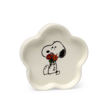 Peanuts Stoneware Dish - Flower – MoMA Design Store