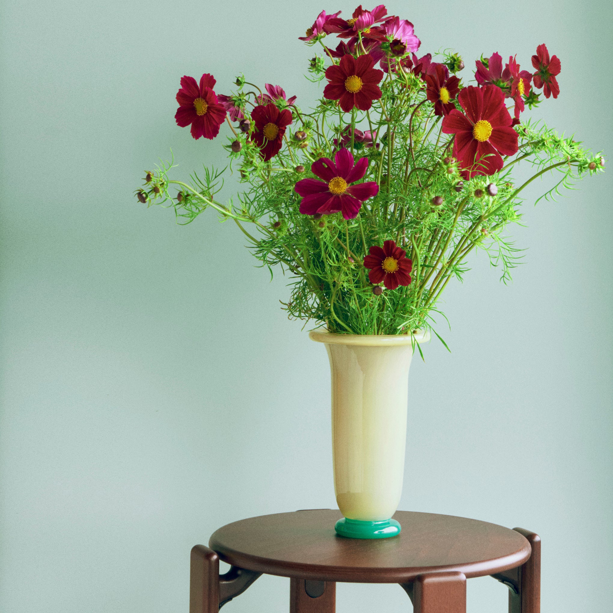 HAY Empire Glass Vase - Lemon/ Sand/ Green – MoMA Design Store