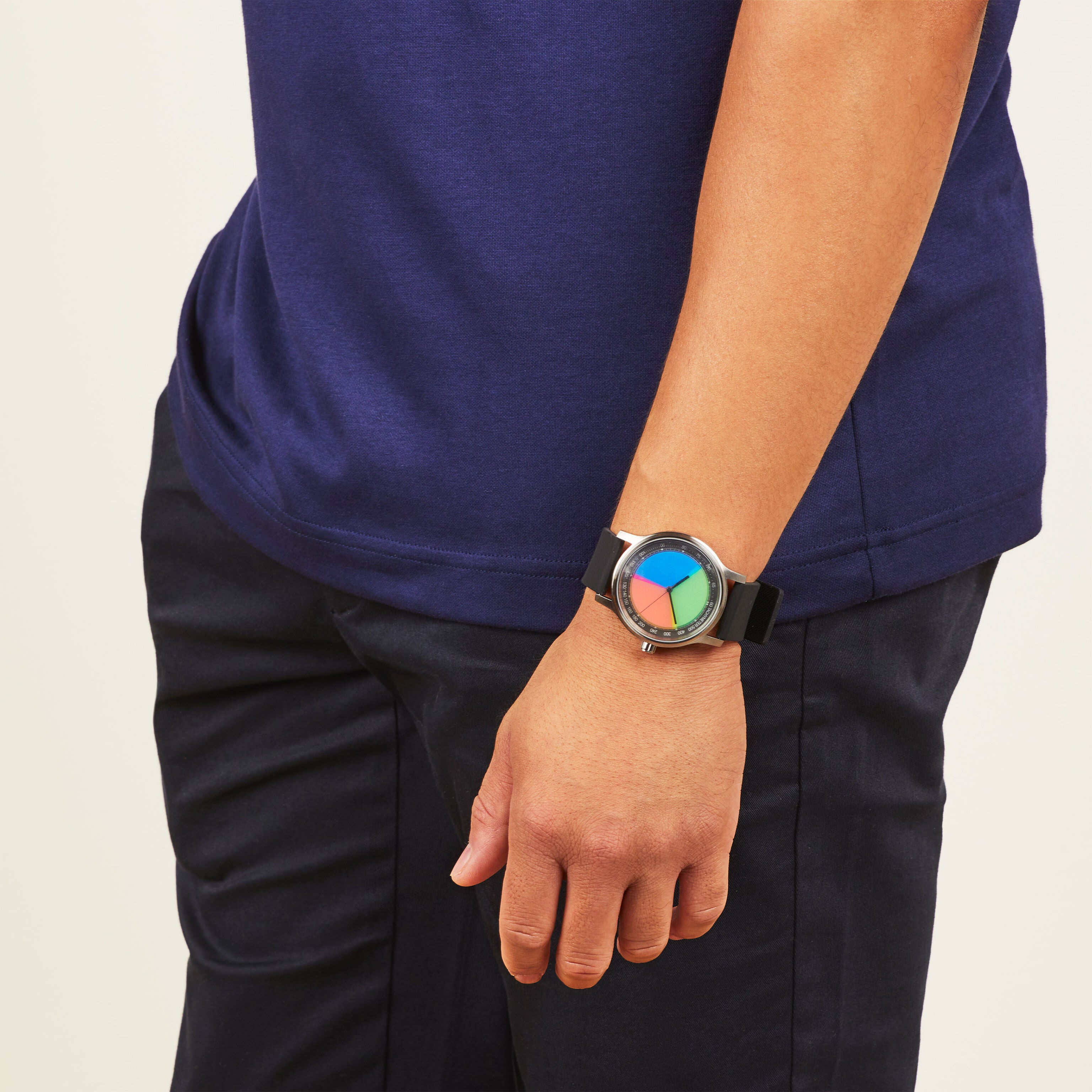 Colorevolution Watch – MoMA Design Store