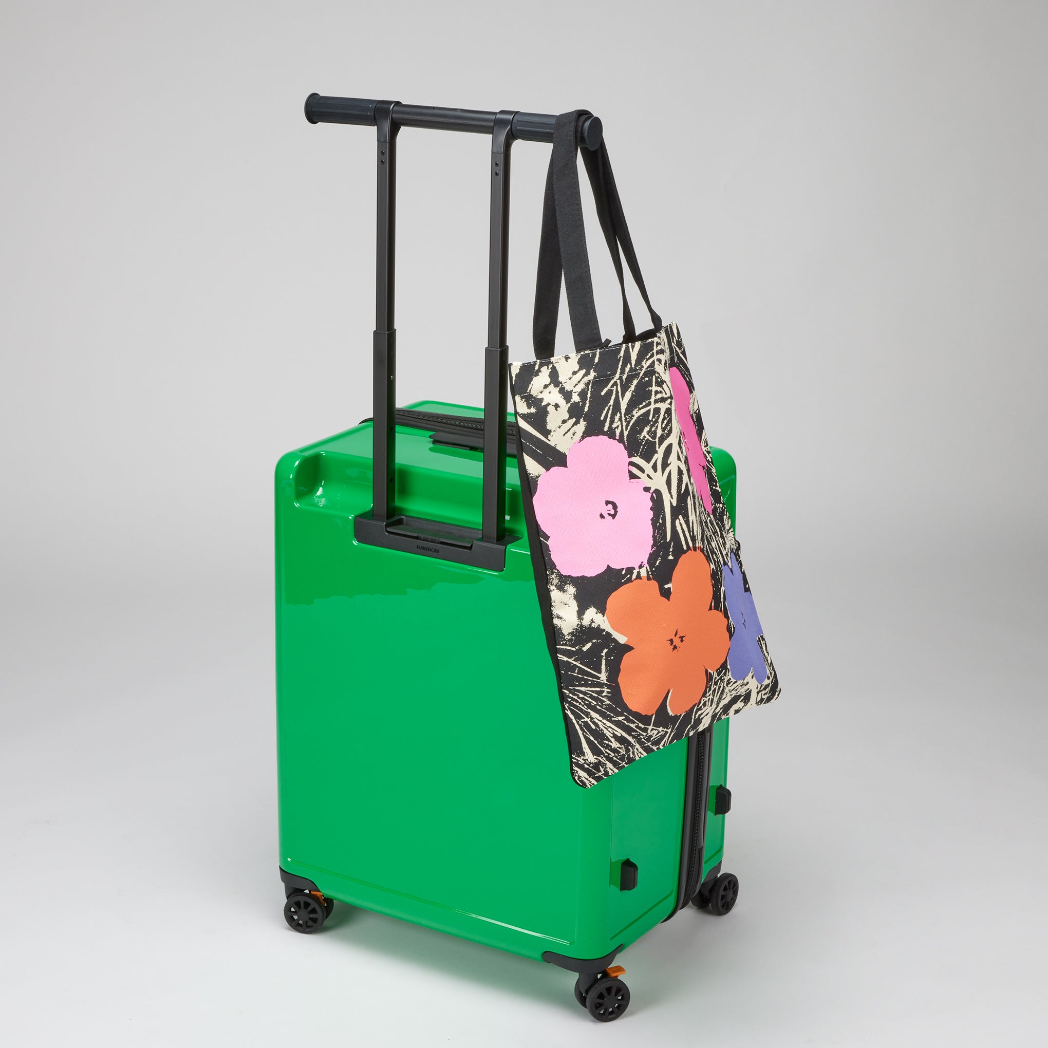 Square Expandable Suitcase with TT Handle - Carry-On – MoMA Design Square Expandable Suitcase with TT Handle - Carry-On – MoMA Design
