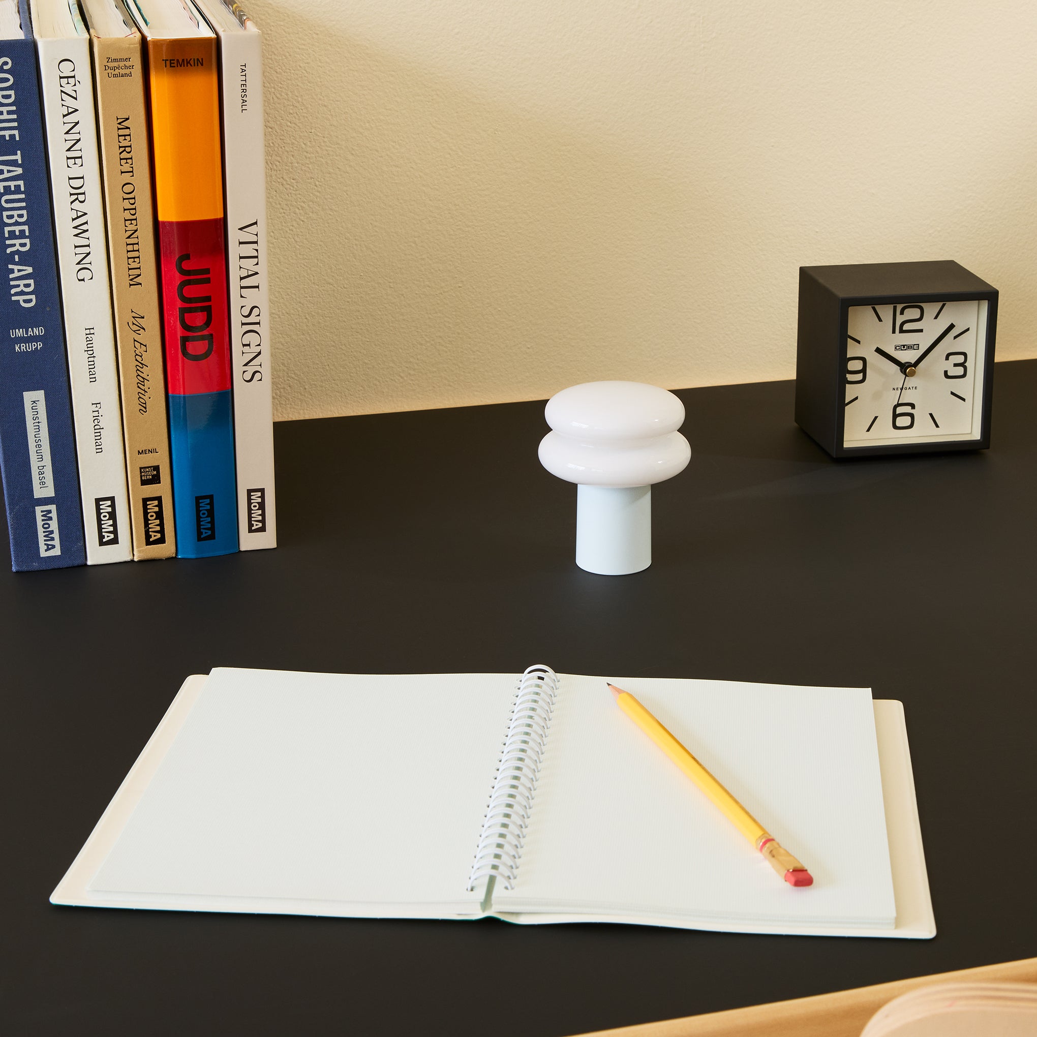 Snowman 8 Mini Portable Lamp - Ice Blue – MoMA Design Store