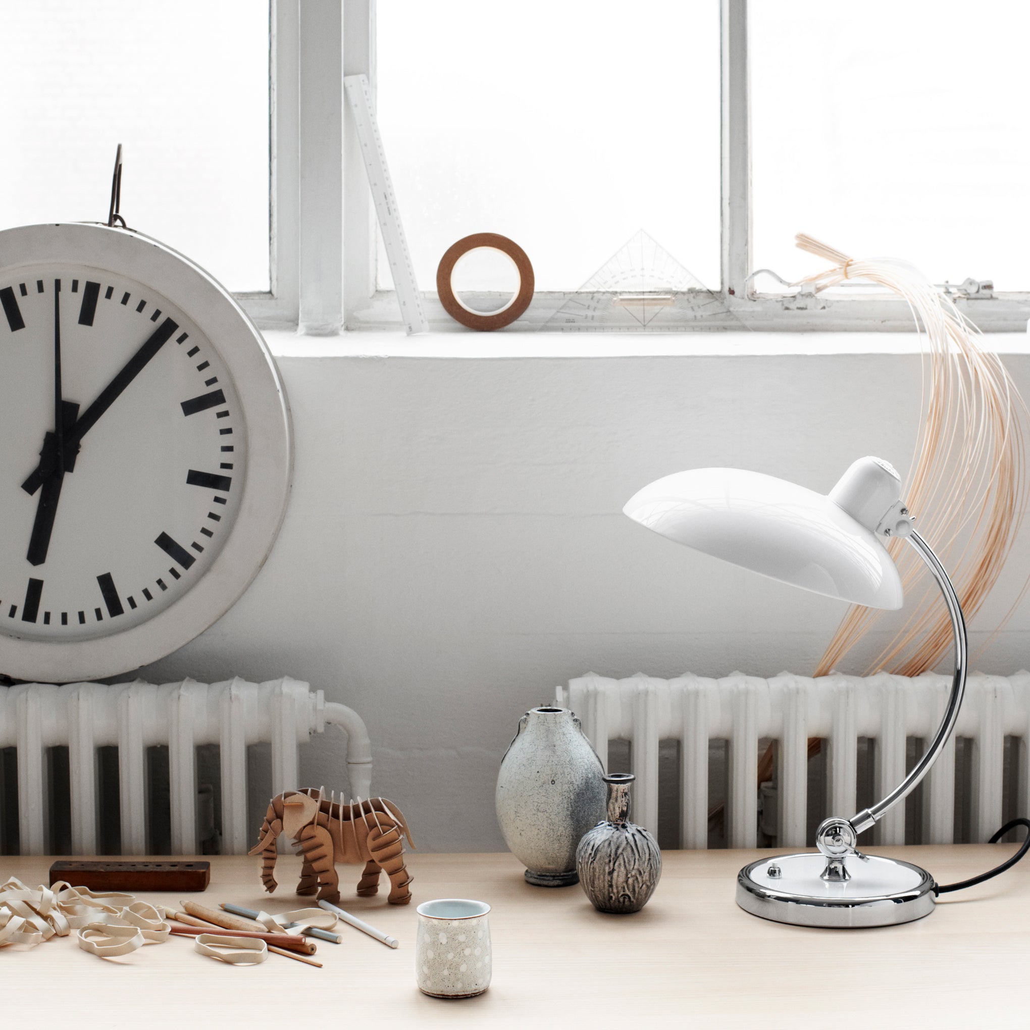 Kaiser-idell 6331 Luxus Table Lamp - Gloss White – MoMA Design Store