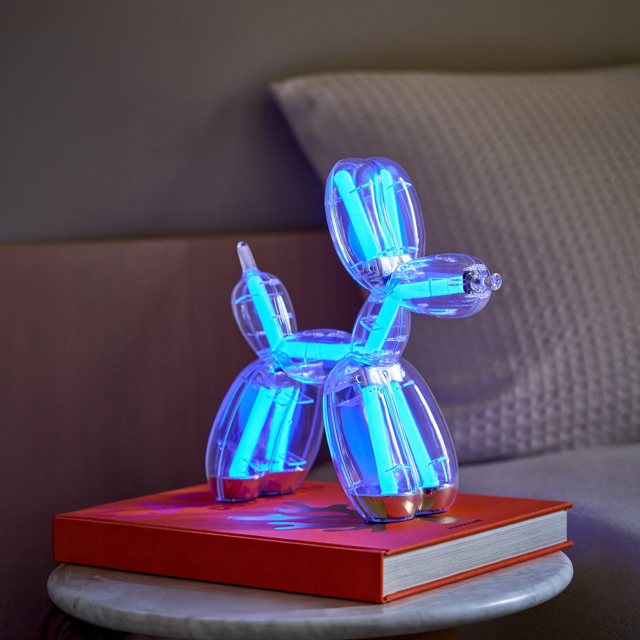 Jeff Koons Balloon Dog LED Lamp from Lexon - Transparent – MoMA