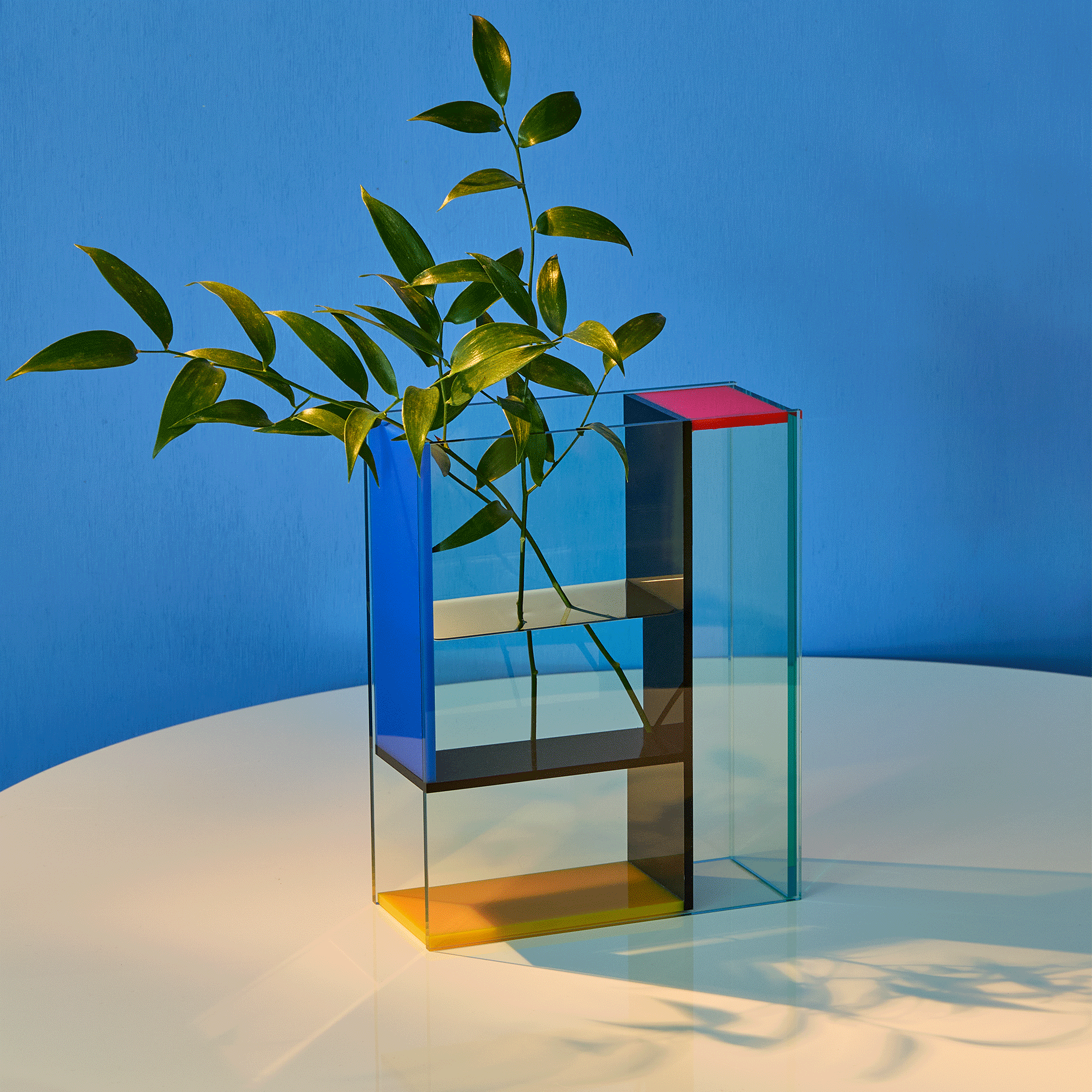 Mondri Vase - Primary – MoMA Design Store