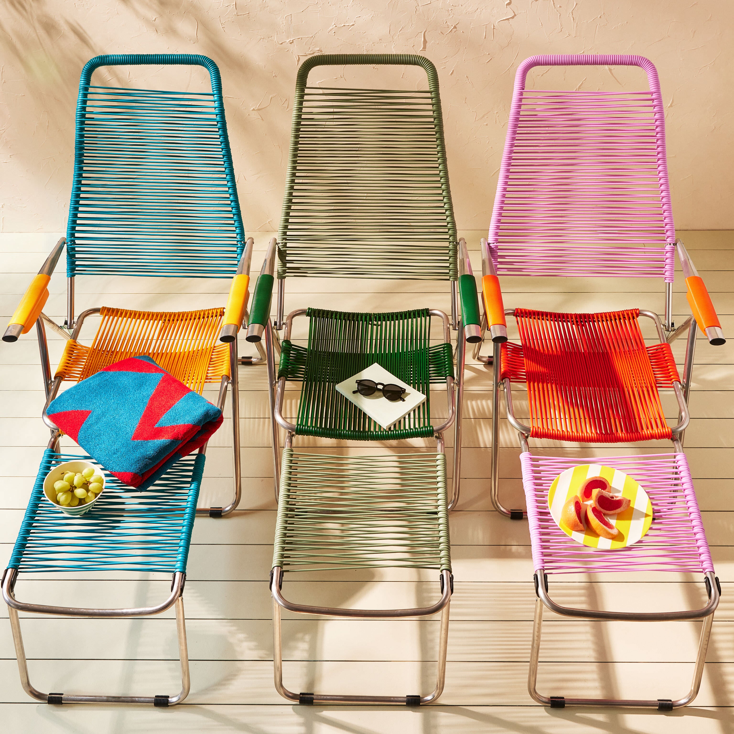 Spaghetti Outdoor Lounge Chair - Sage/ Green – MoMA Design Store