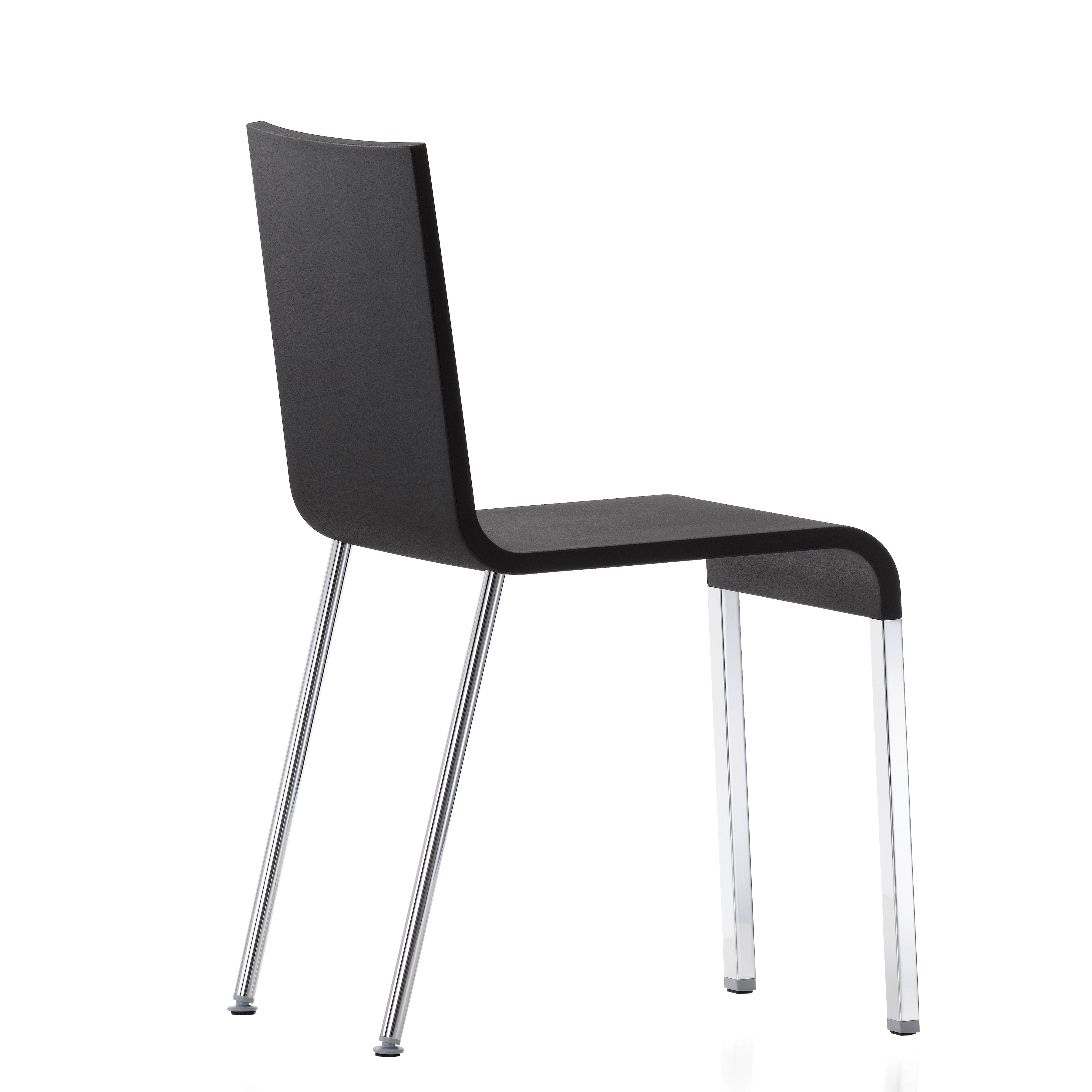 Vitra .03 Stacking Chair - Black – MoMA Design Store