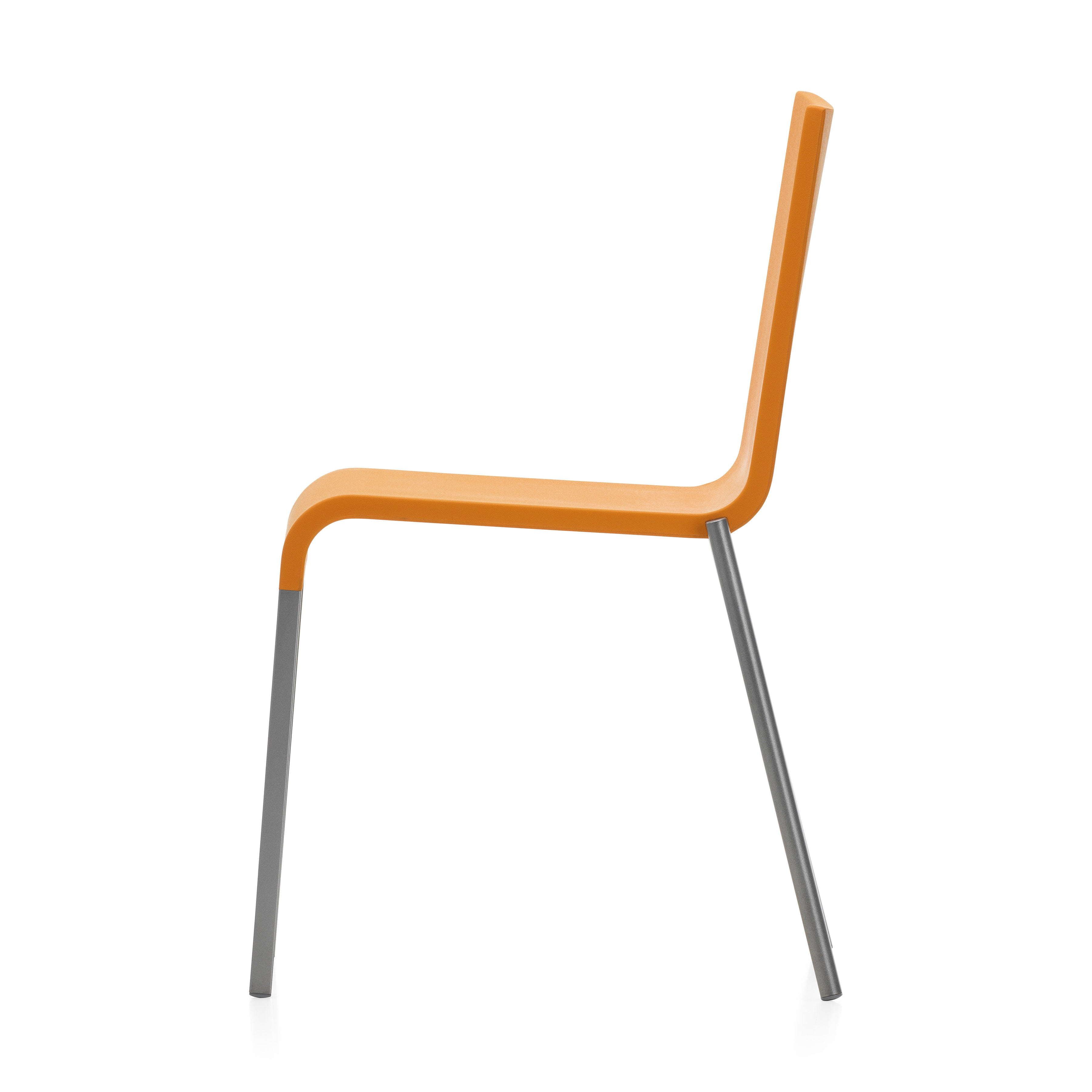 Vitra .03 Stacking Chair - Black – MoMA Design Store
