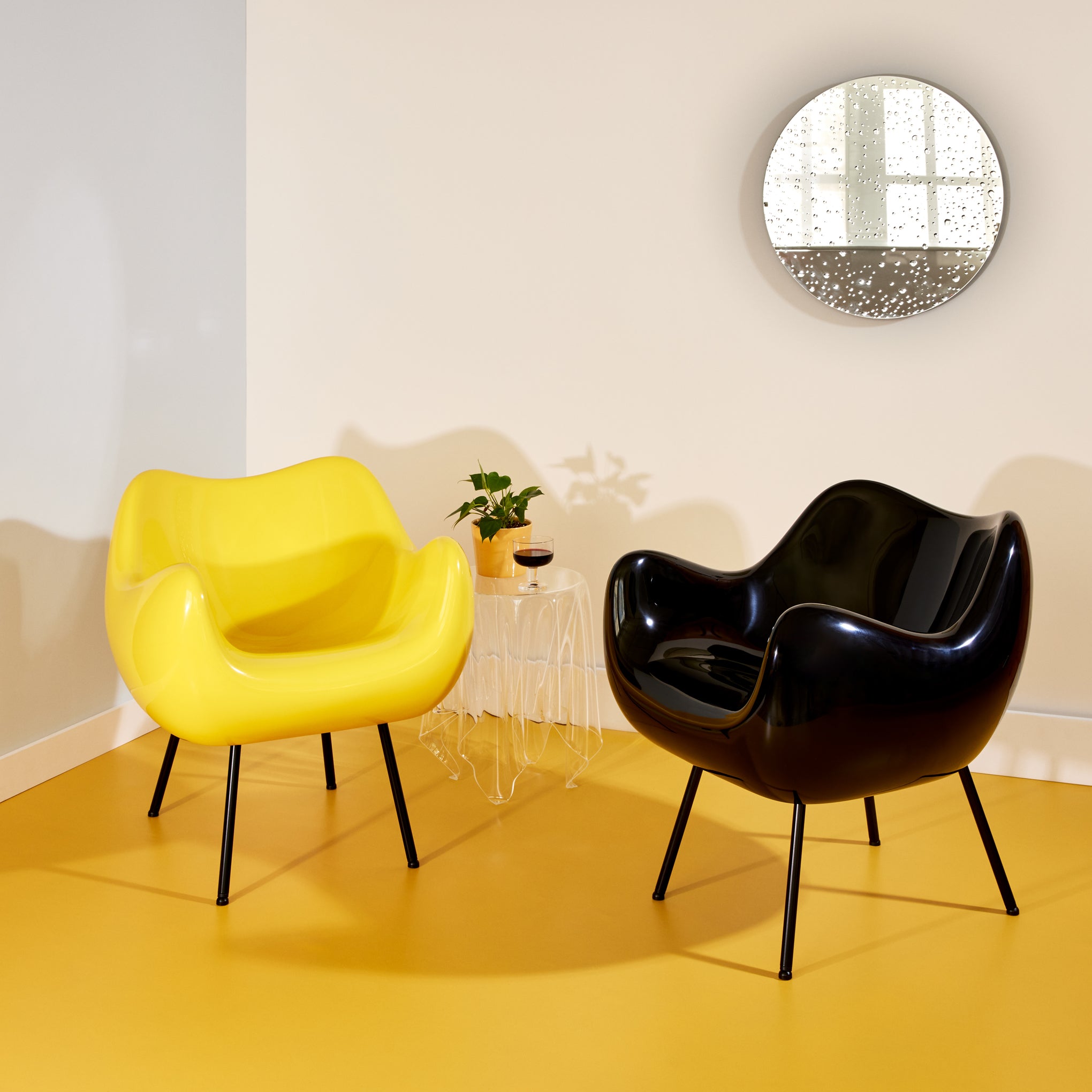 RM58 Classic Chair - Yellow – MoMA Design Store
