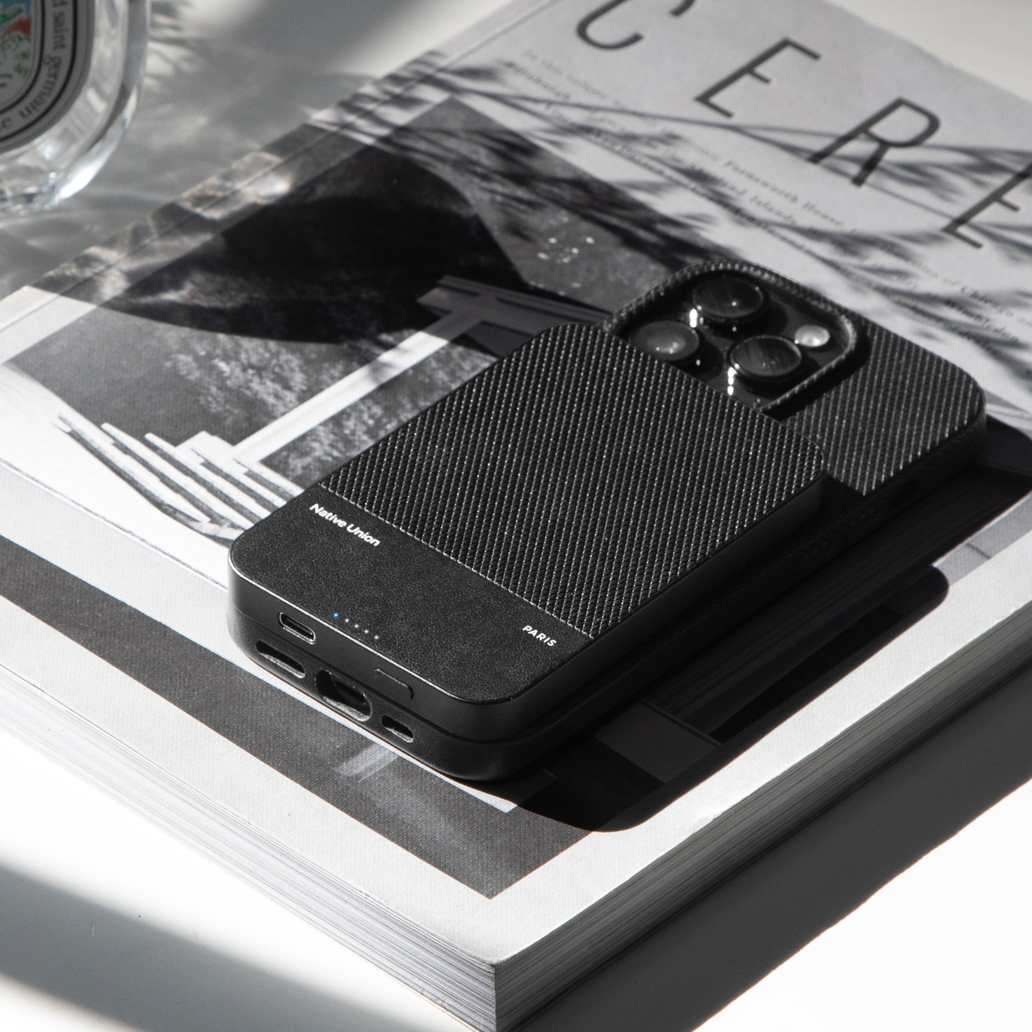 Native Union (Re)Classic Power Bank 5000mAh MoMA Design Store