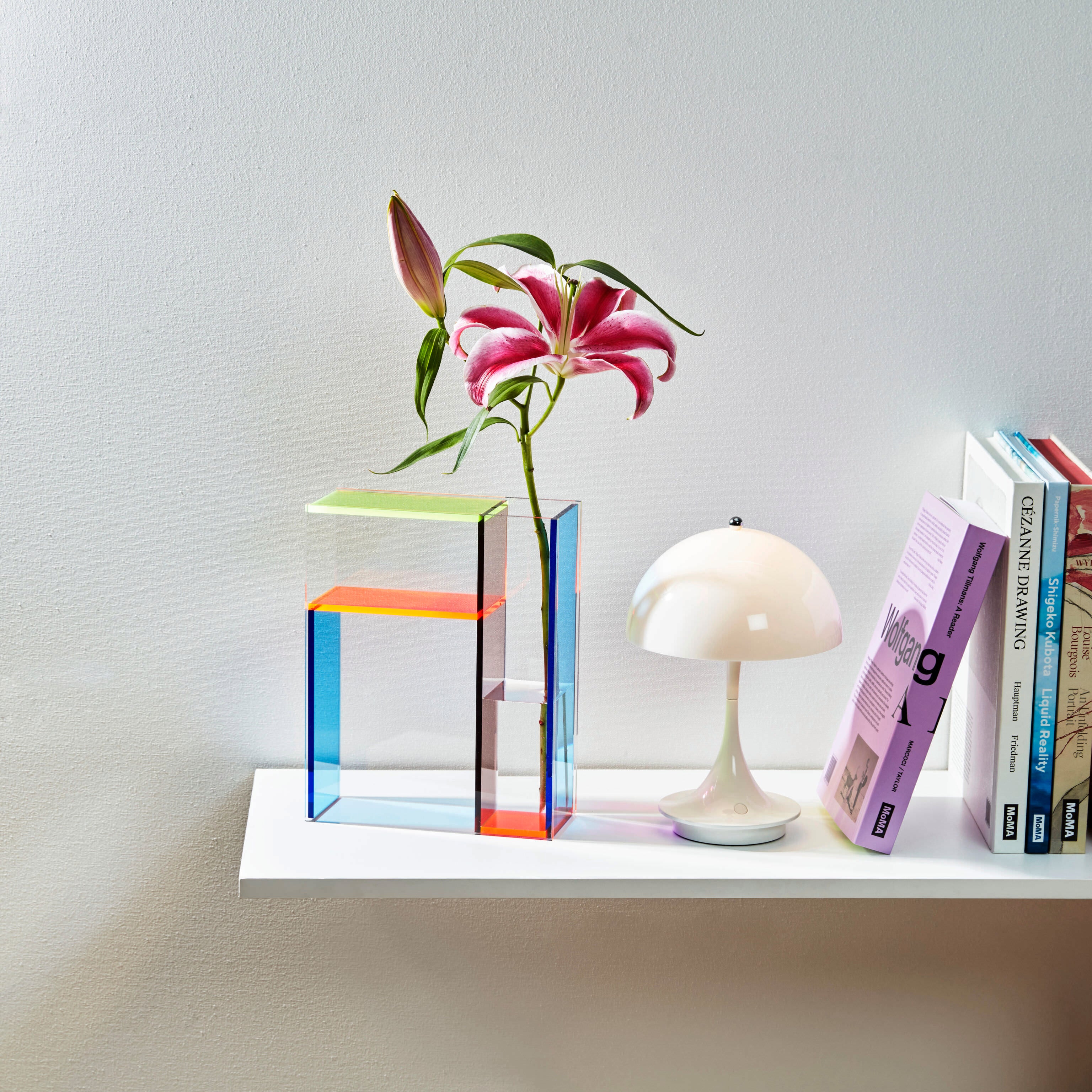 Mondri Vase - Neon – MoMA Design Store