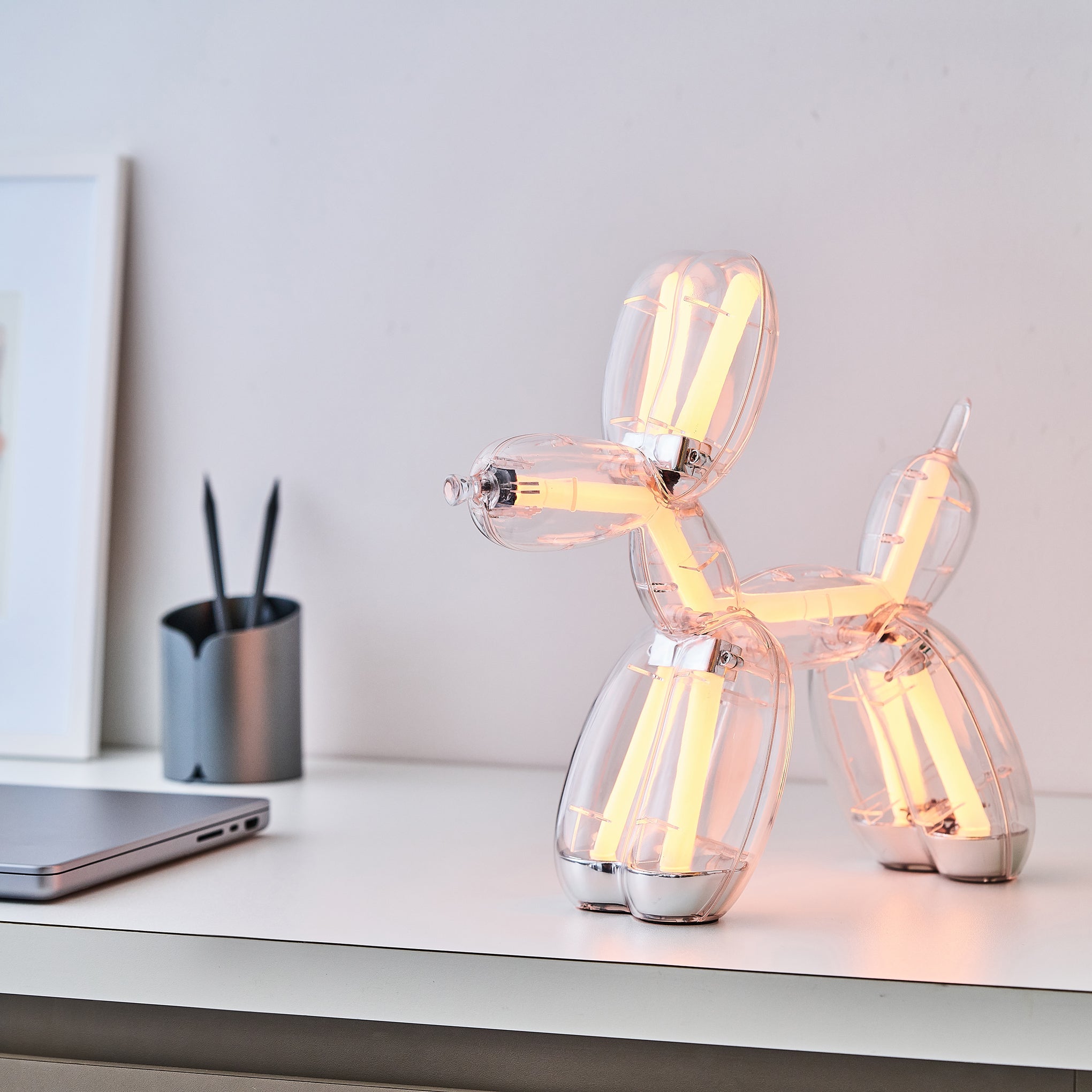 Jeff Koons Balloon Dog LED Lamp from Lexon – MoMA Design Store