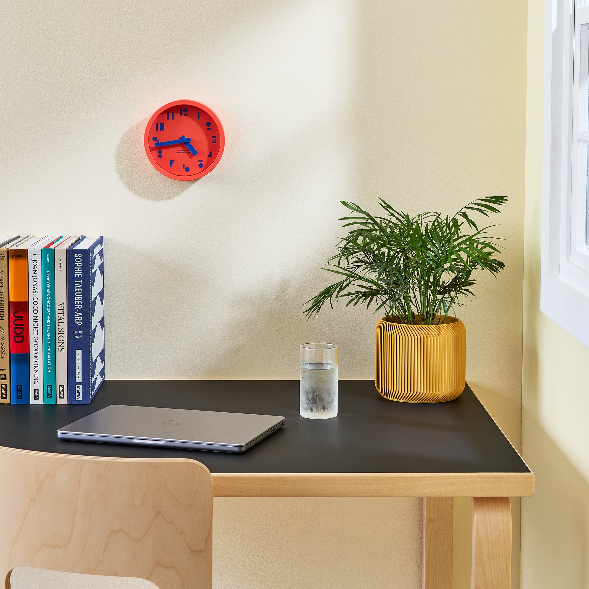 Lemnos MSS Desk Clock – MoMA Design Store